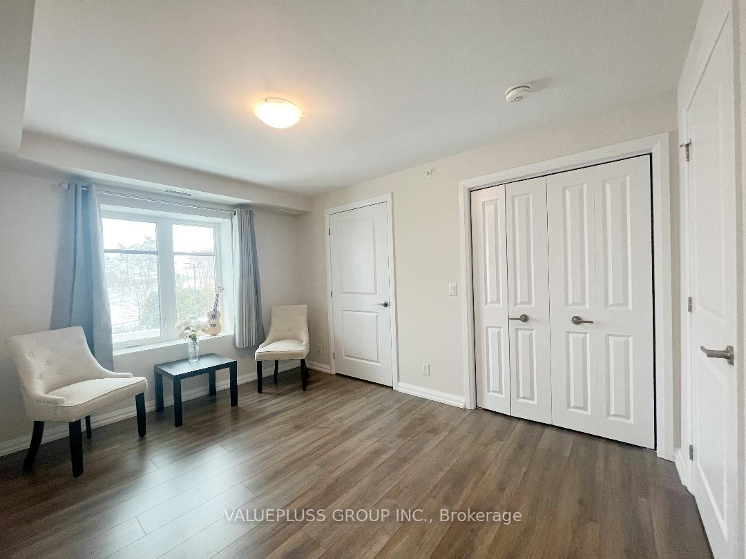 Photo 10 of Unit 301, 778 Laurelwood Drive, Waterloo — HOMEH