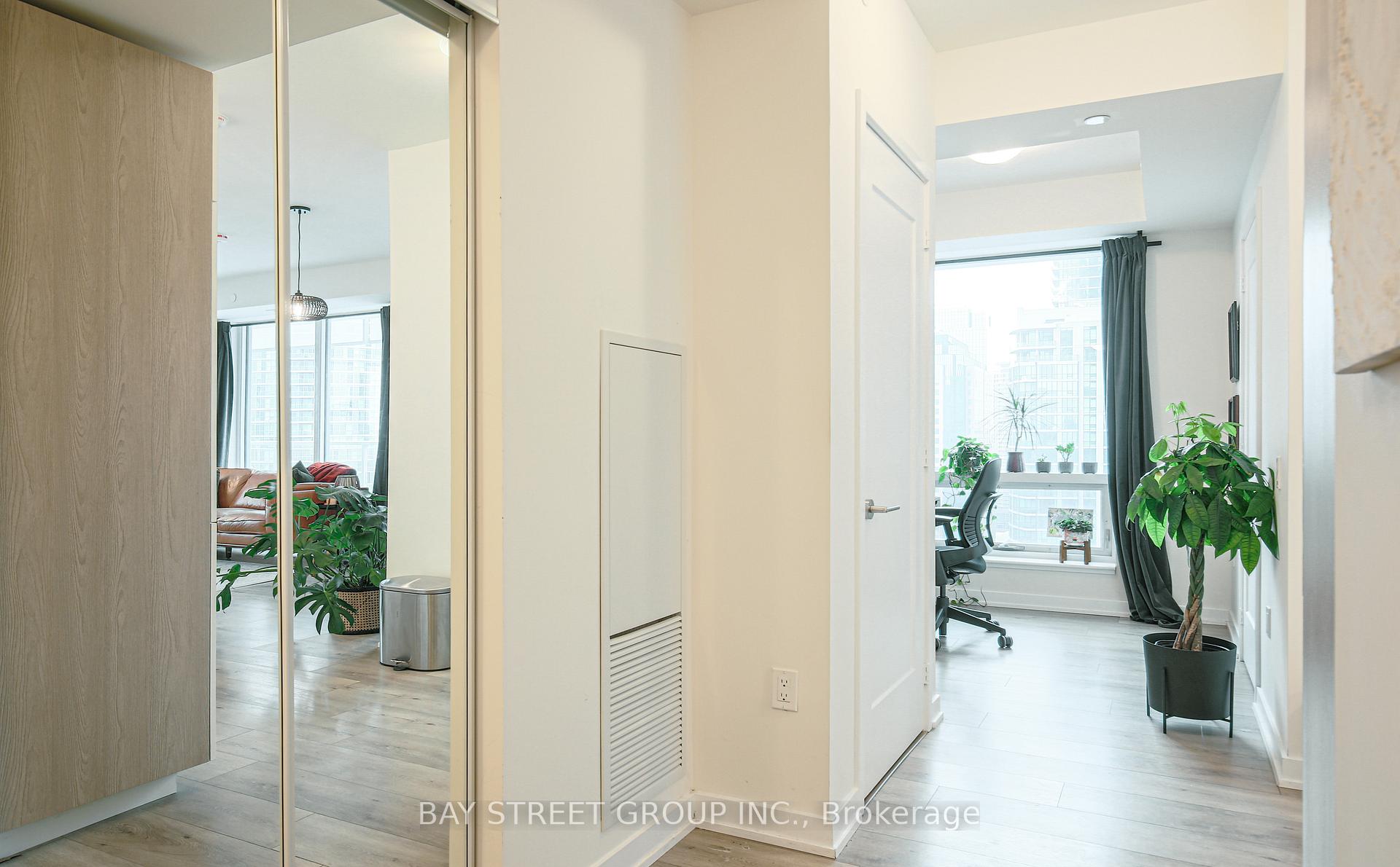 Photo 4 of Unit 2004, 28 Freeland Street, Toronto, Waterfront Communities — HOMEH