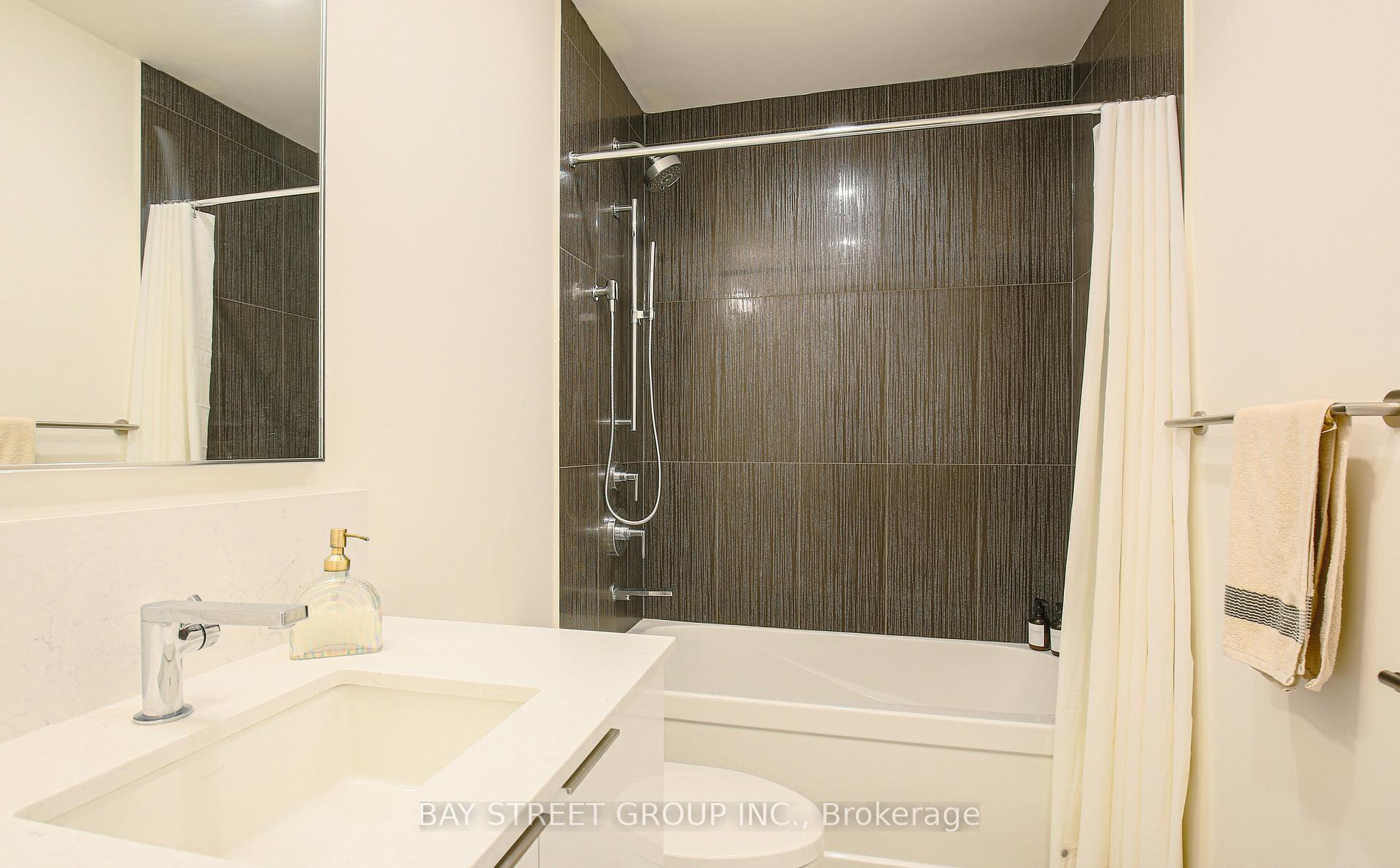 Photo 13 of Unit 2004, 28 Freeland Street, Toronto, Waterfront Communities — HOMEH