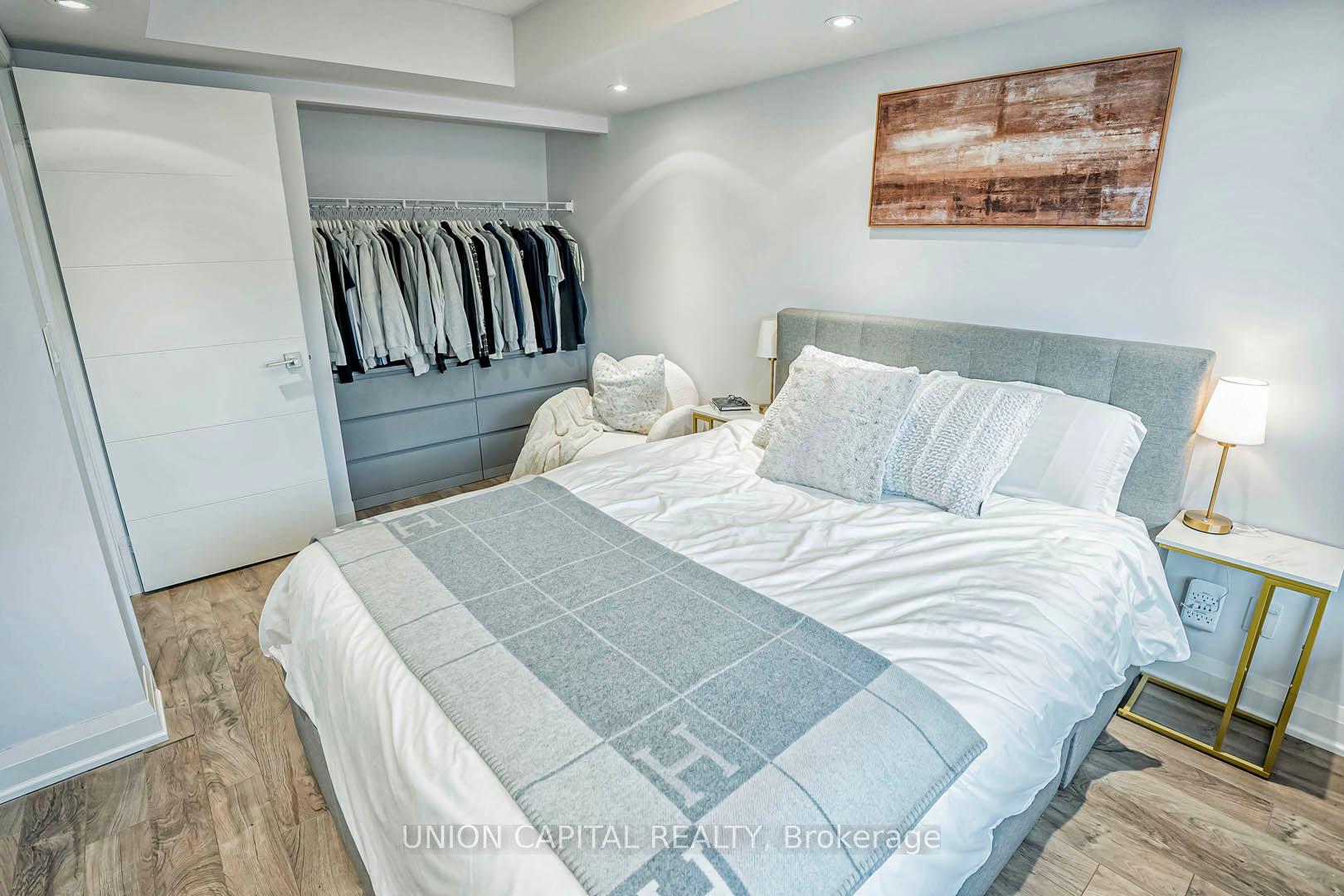 Photo 15 of Unit 701, 18 Uptown Drive, Markham, Unionville — HOMEH