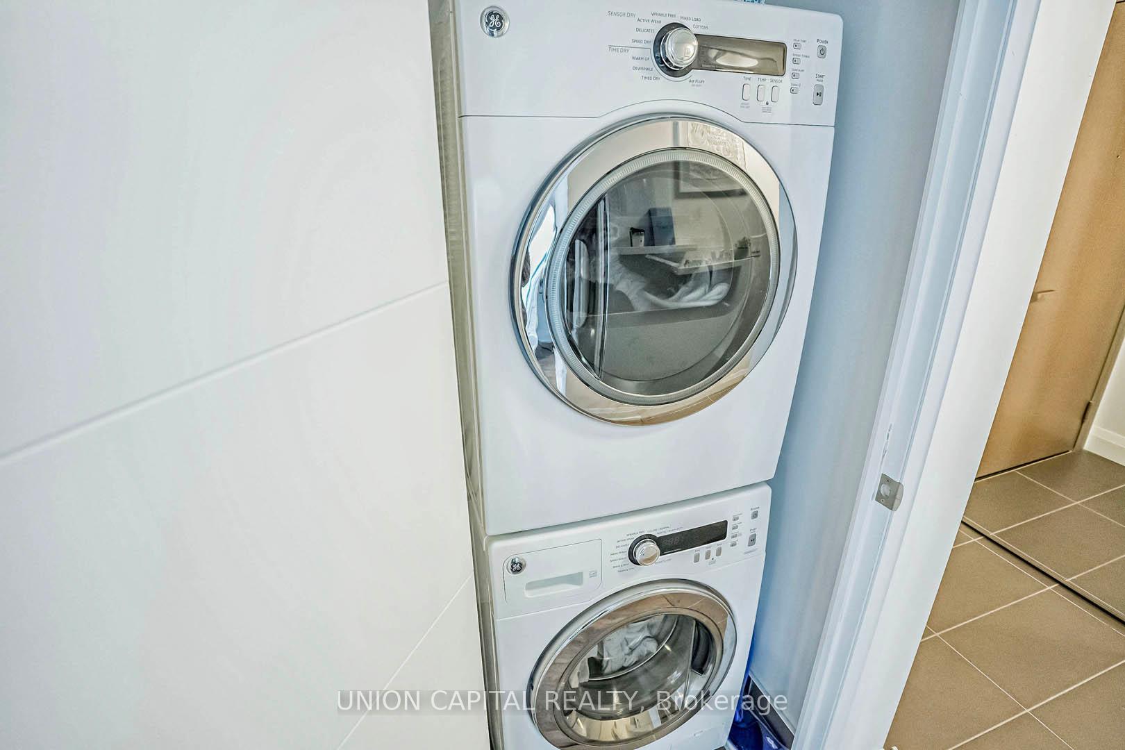 Photo 18 of Unit 701, 18 Uptown Drive, Markham, Unionville — HOMEH