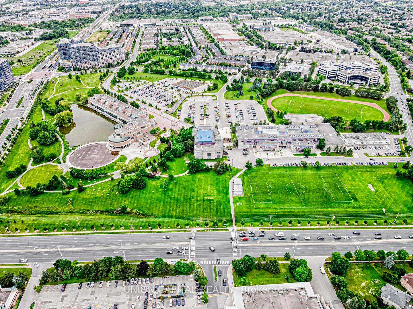 Photo 32 of Unit 701, 18 Uptown Drive, Markham, Unionville — HOMEH