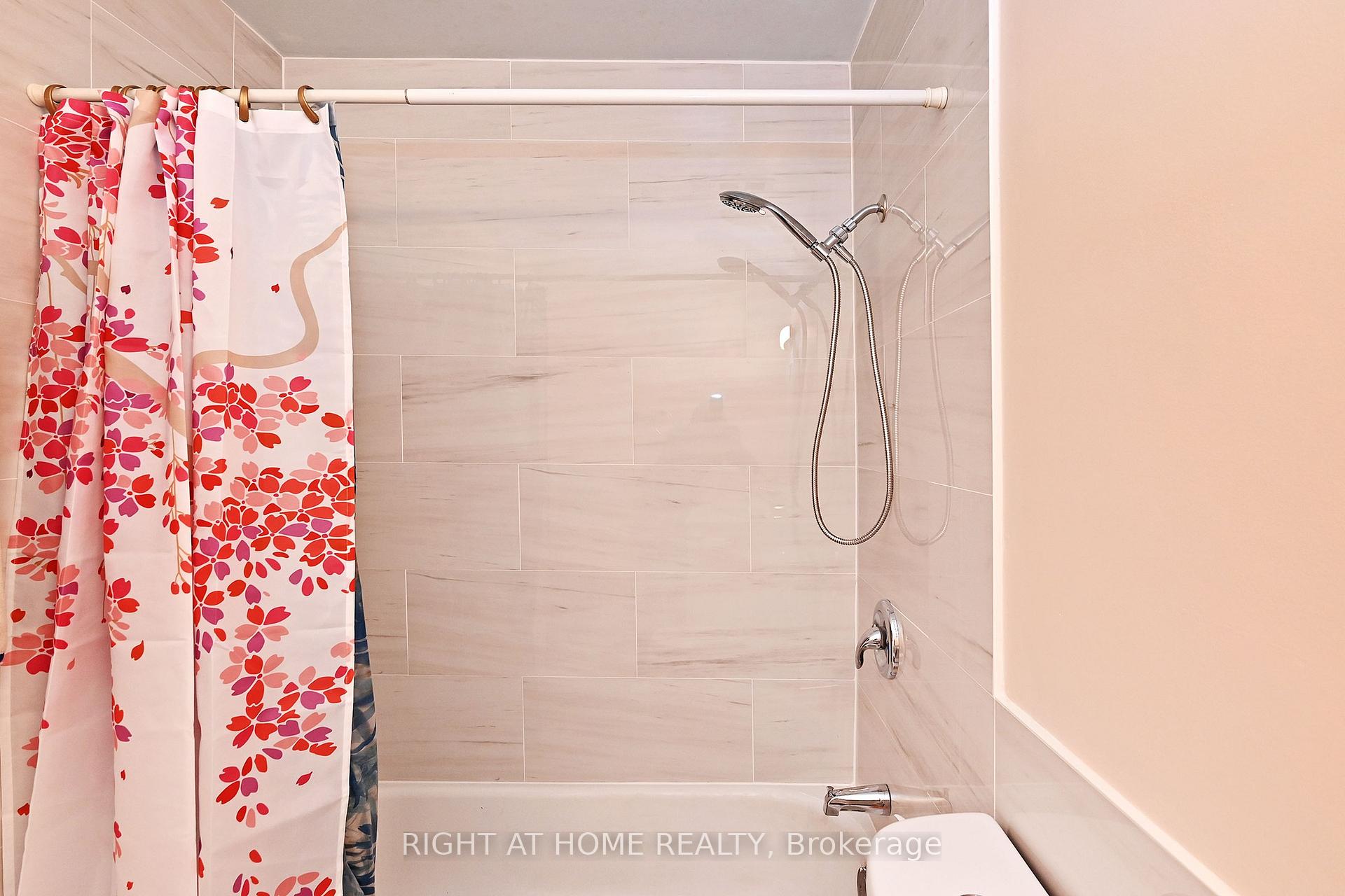 Photo 25 of Unit 145, 16 Elgin Street, Markham, Thornhill — HOMEH