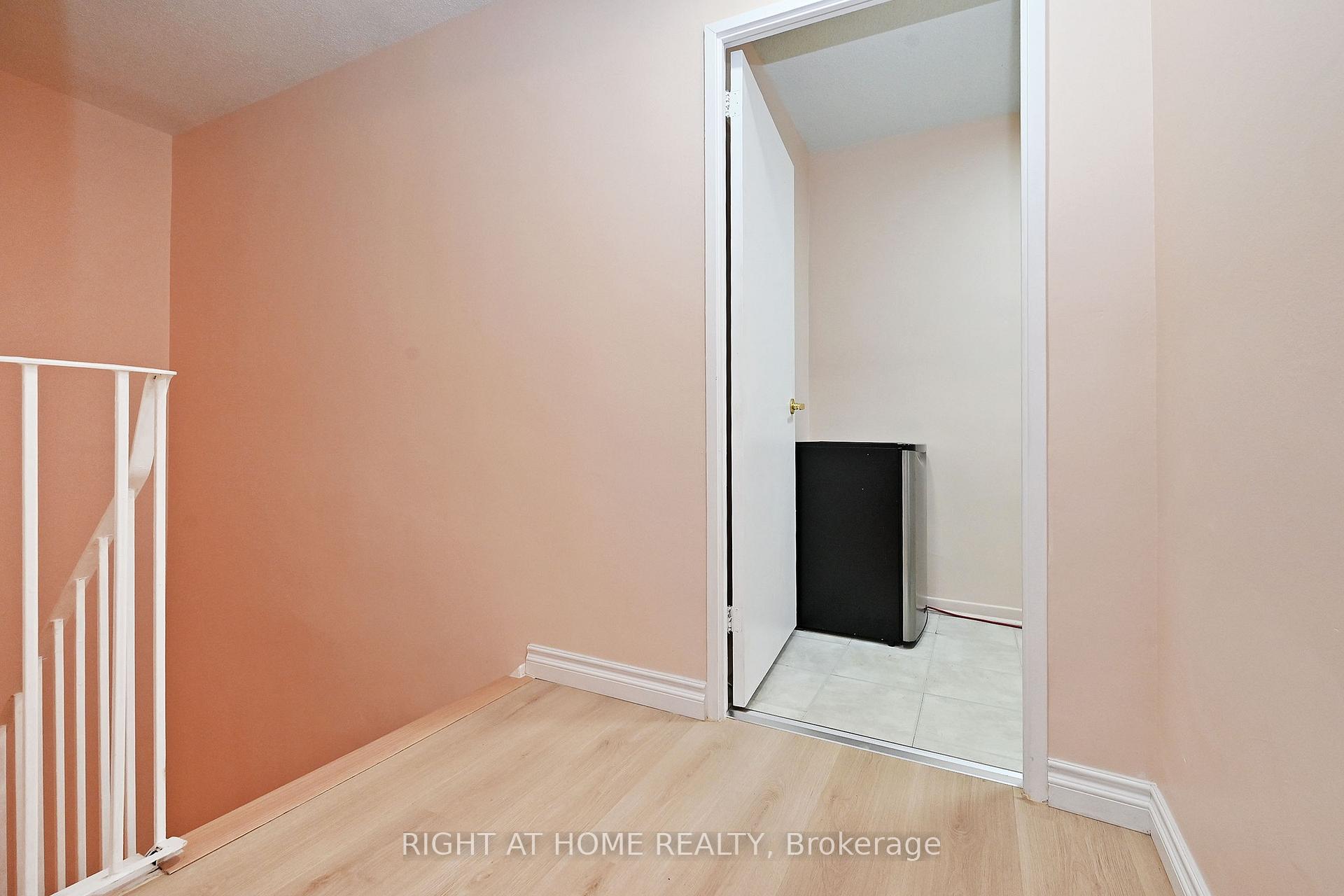 Photo 23 of Unit 145, 16 Elgin Street, Markham, Thornhill — HOMEH