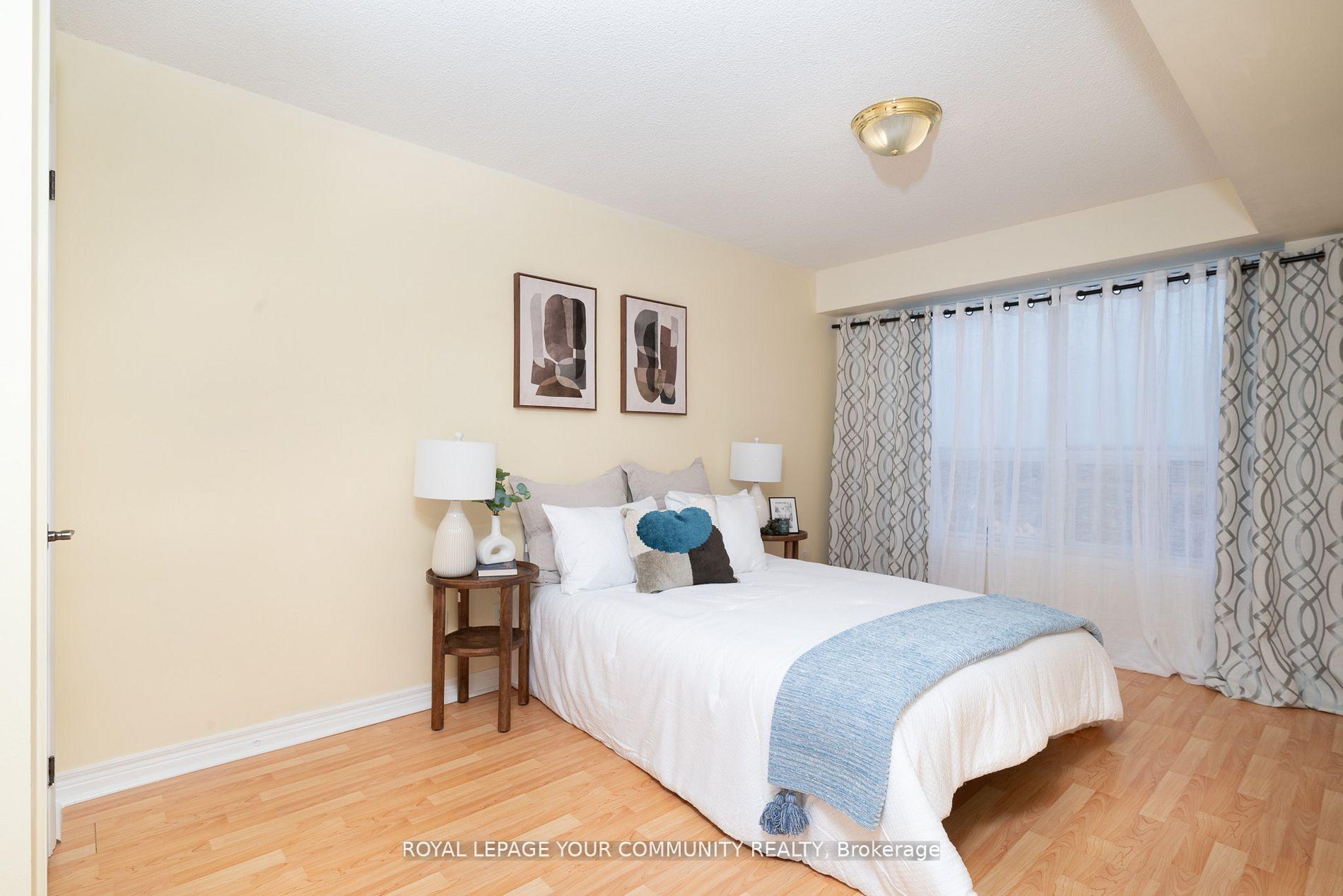 Photo 13 of Unit 906, 15 North Park Road, Vaughan, Beverley Glen — HOMEH
