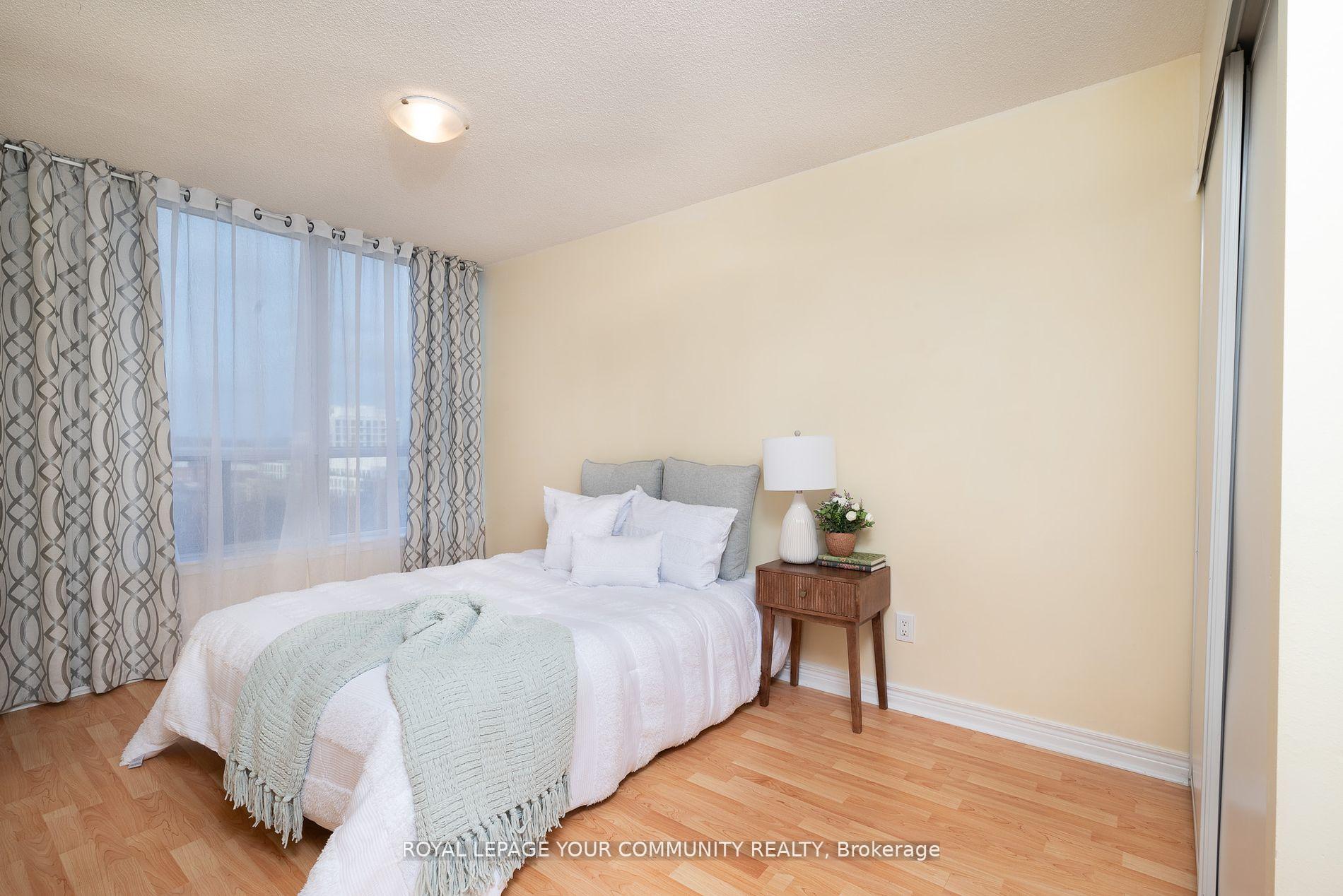 Photo 12 of Unit 906, 15 North Park Road, Vaughan, Beverley Glen — HOMEH