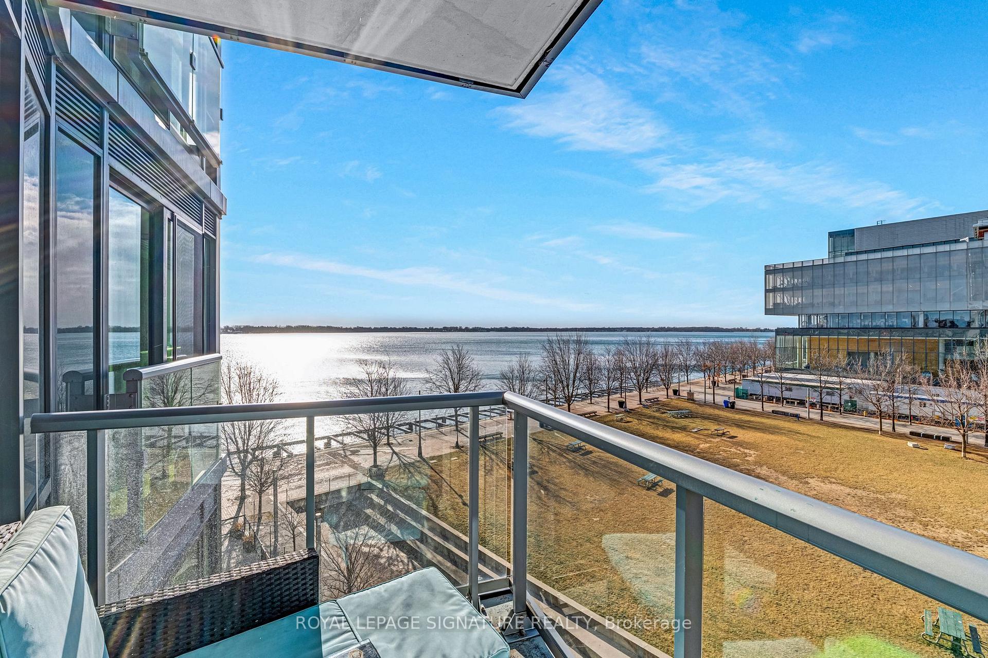Front of Unit 428, 55 Merchants' Wharf
