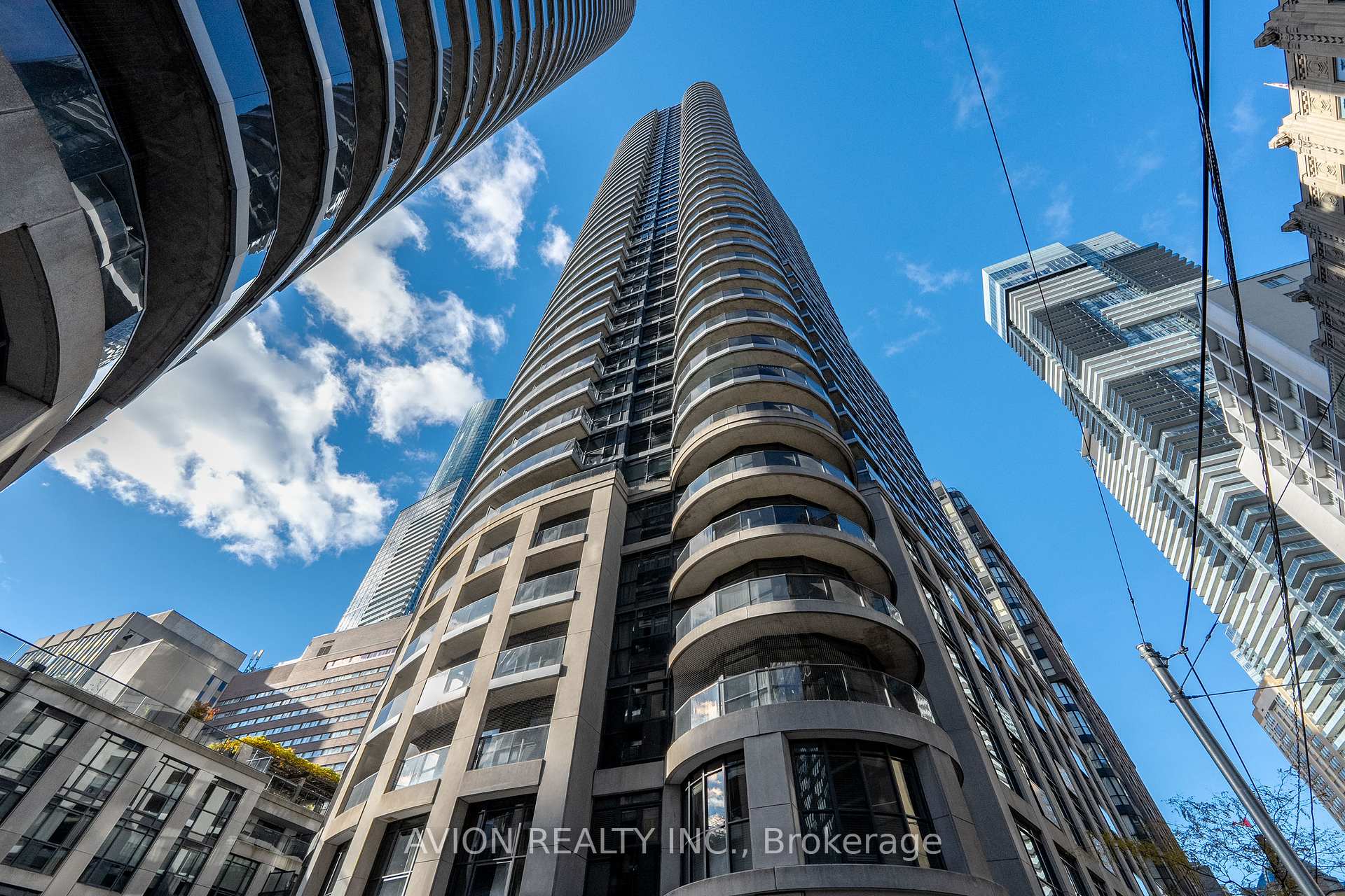 Front of Unit 2909, 21 Carlton Street
