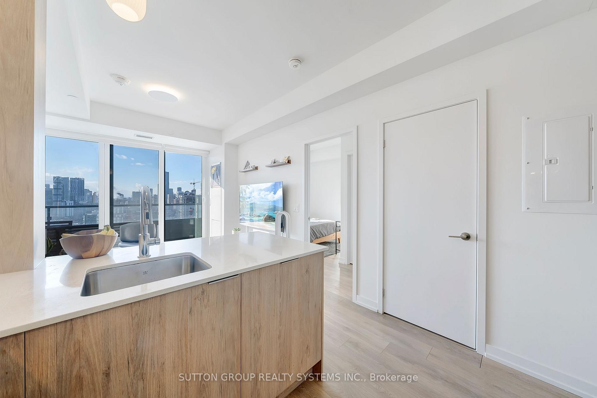 Photo 3 of Unit 2708, 225 Sumach Street, Toronto, Regent Park — HOMEH
