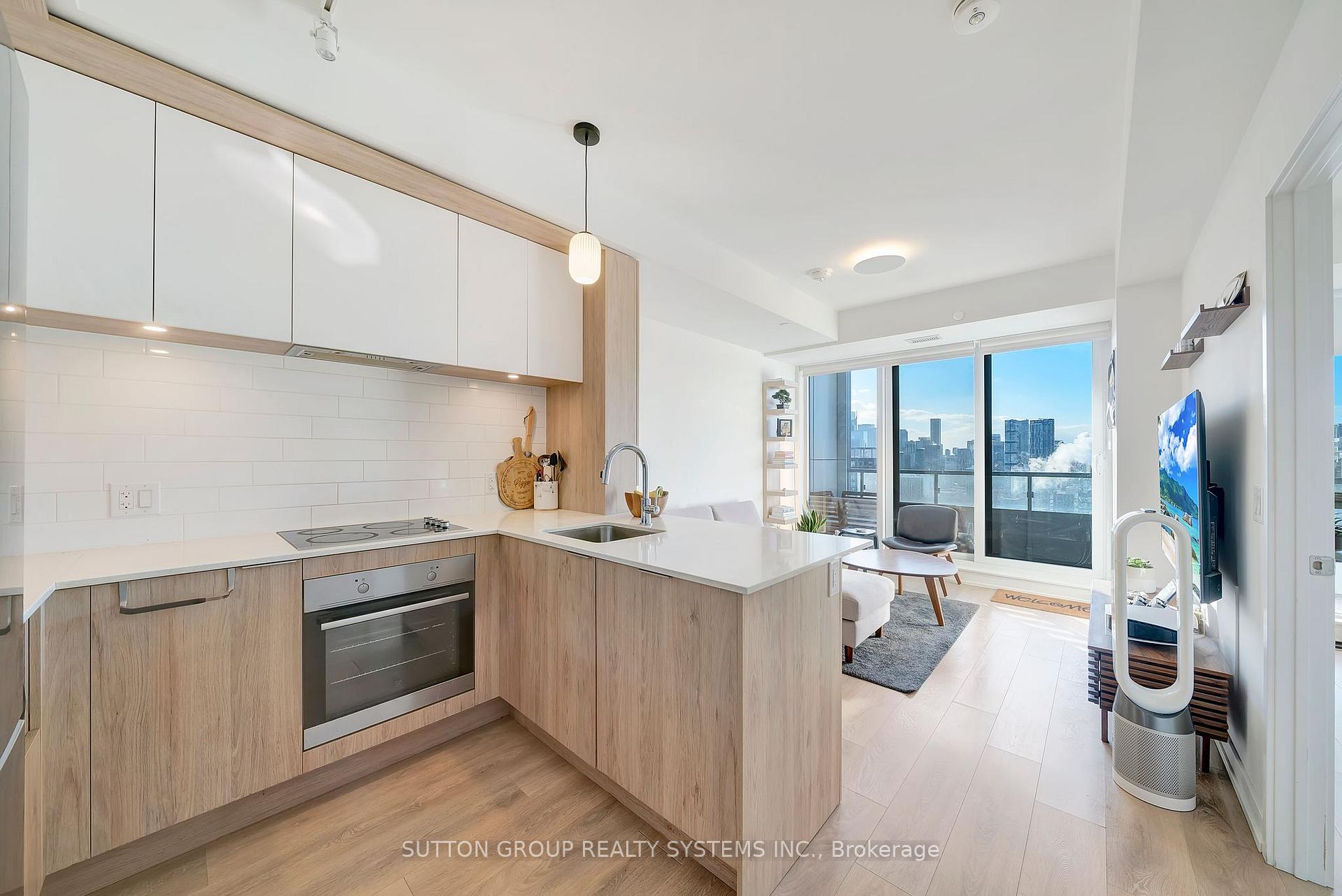 Photo 6 of Unit 2708, 225 Sumach Street, Toronto, Regent Park — HOMEH