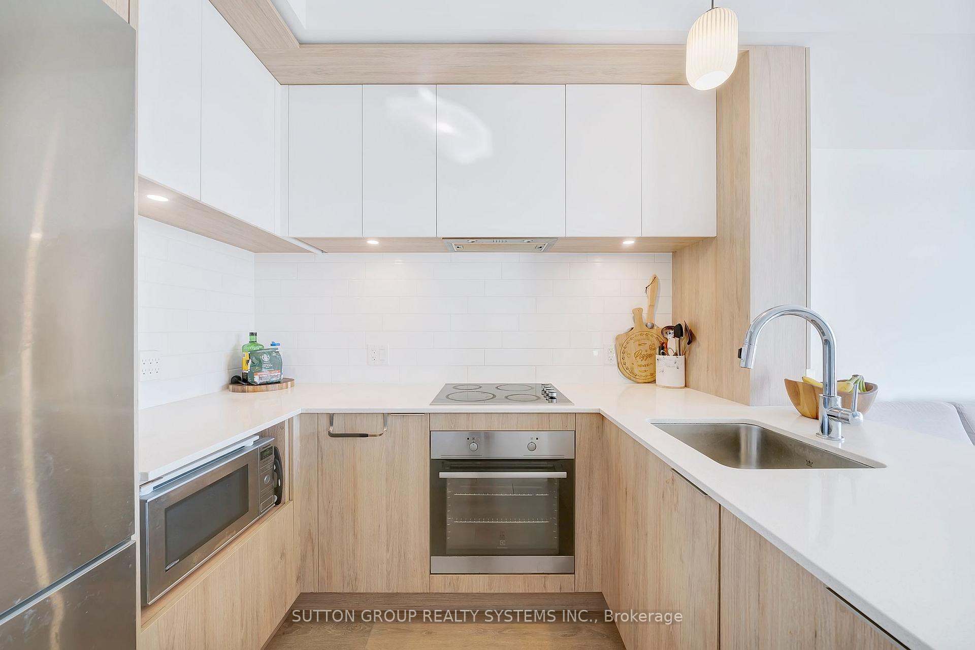 Photo 8 of Unit 2708, 225 Sumach Street, Toronto, Regent Park — HOMEH