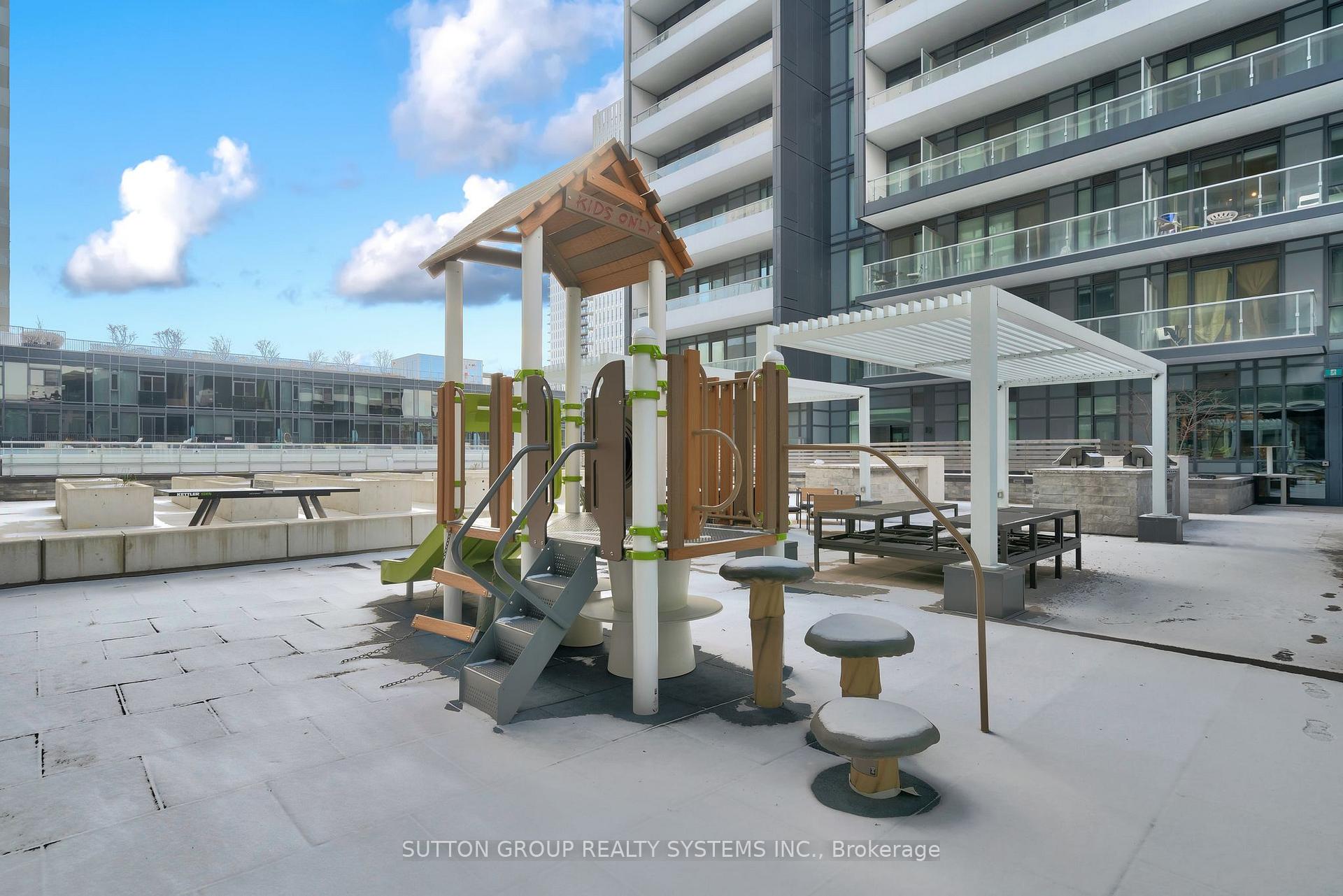 Photo 24 of Unit 2708, 225 Sumach Street, Toronto, Regent Park — HOMEH