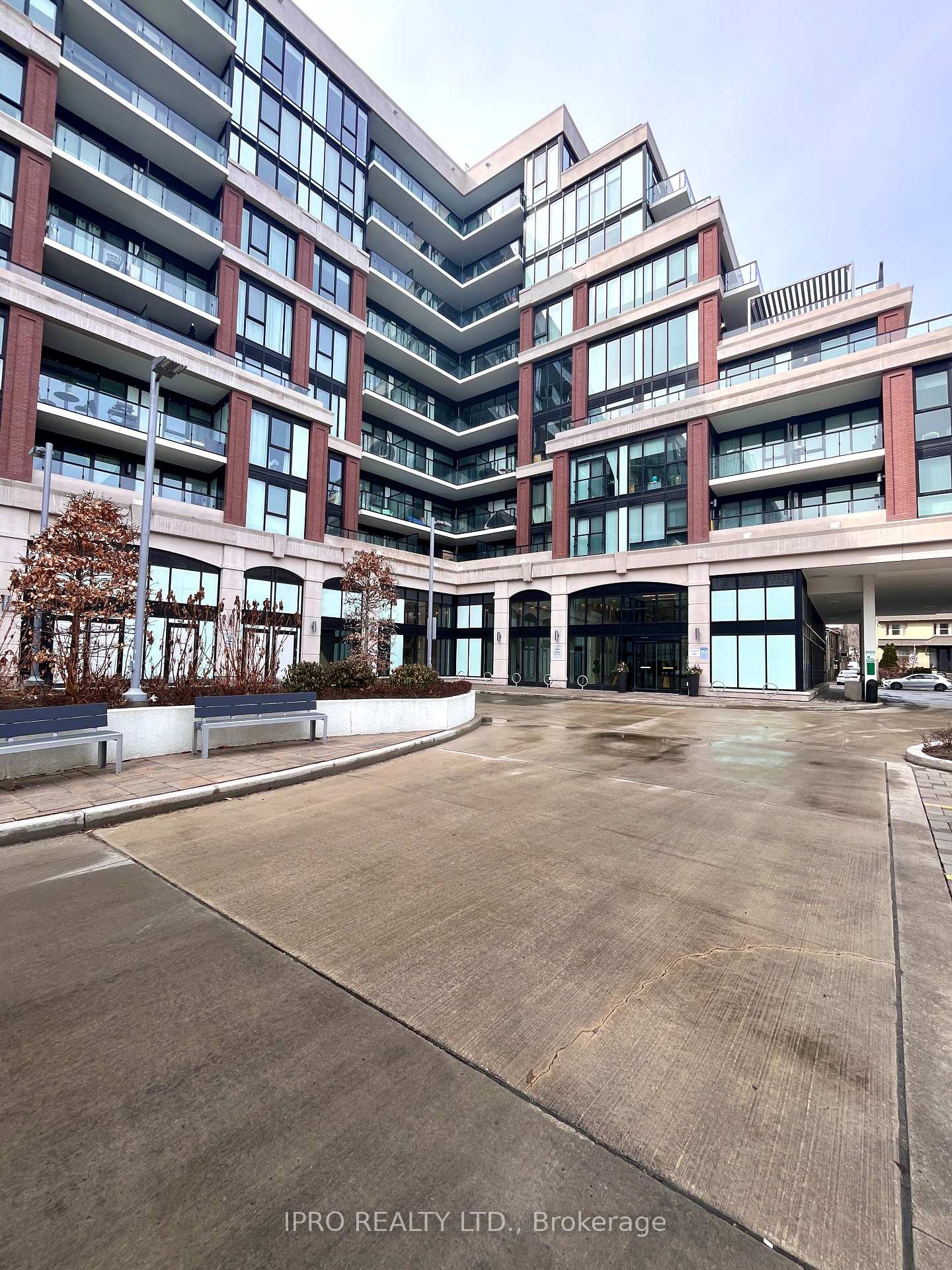 Front of Unit 318, 1 Belsize Drive