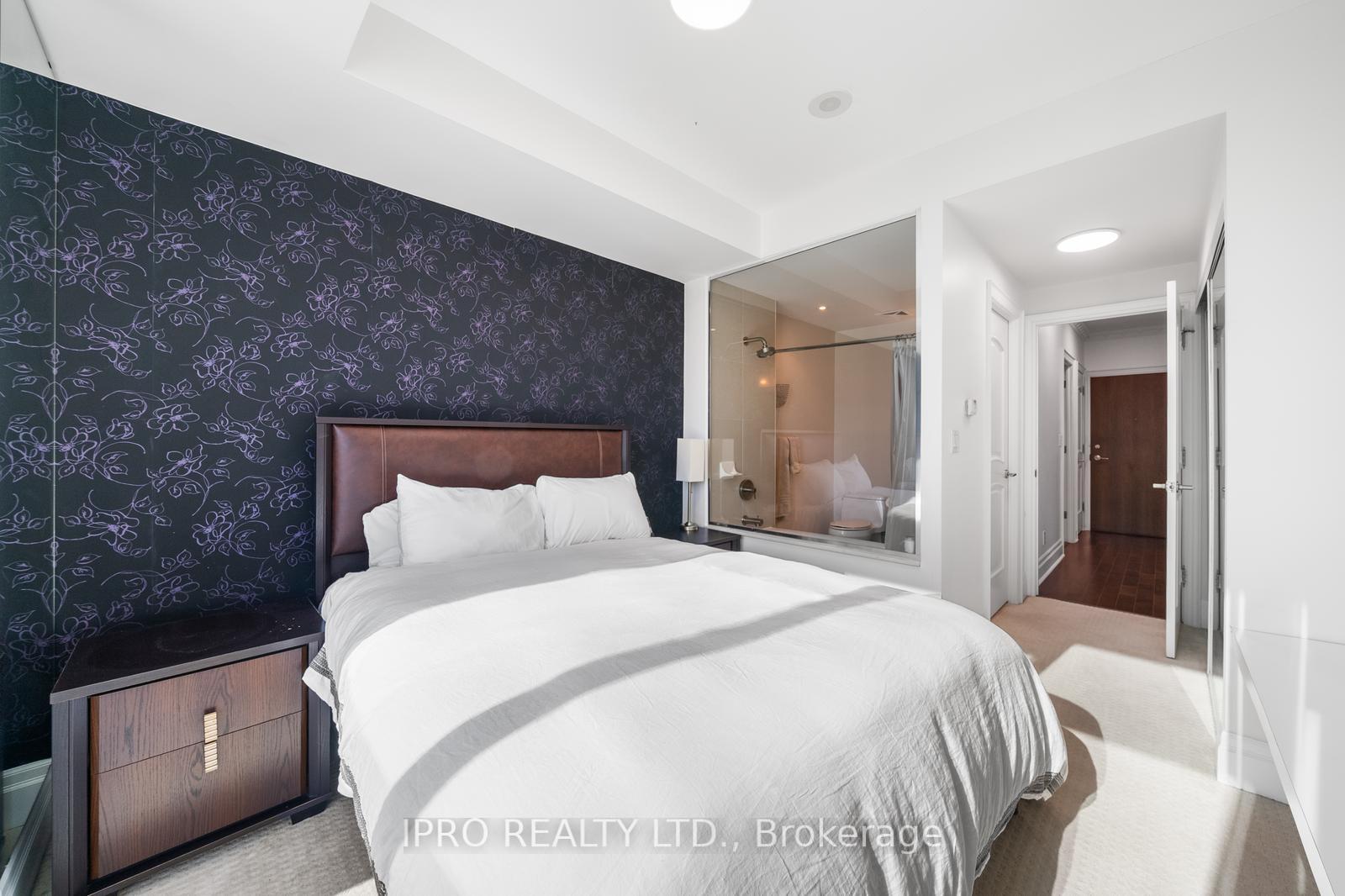 Photo 5 of Unit 3402, 16 Harbour Street, Toronto, Waterfront Communities — HOMEH