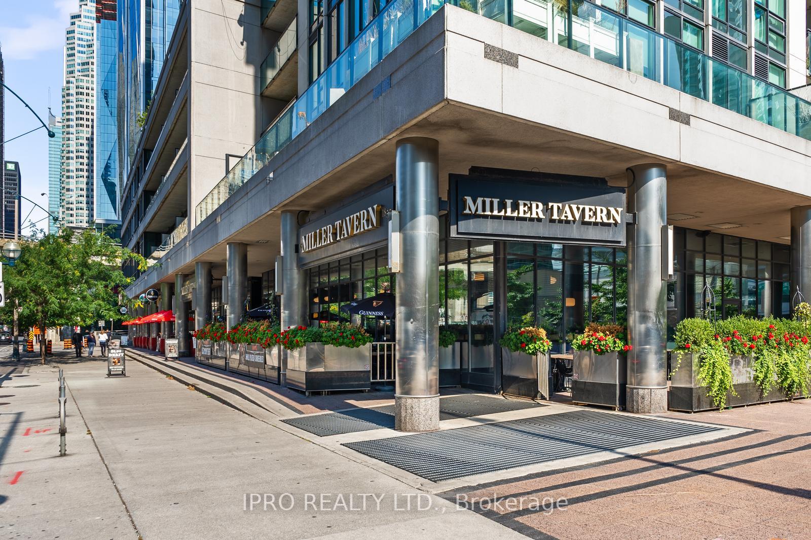 Photo 27 of Unit 3402, 16 Harbour Street, Toronto, Waterfront Communities — HOMEH