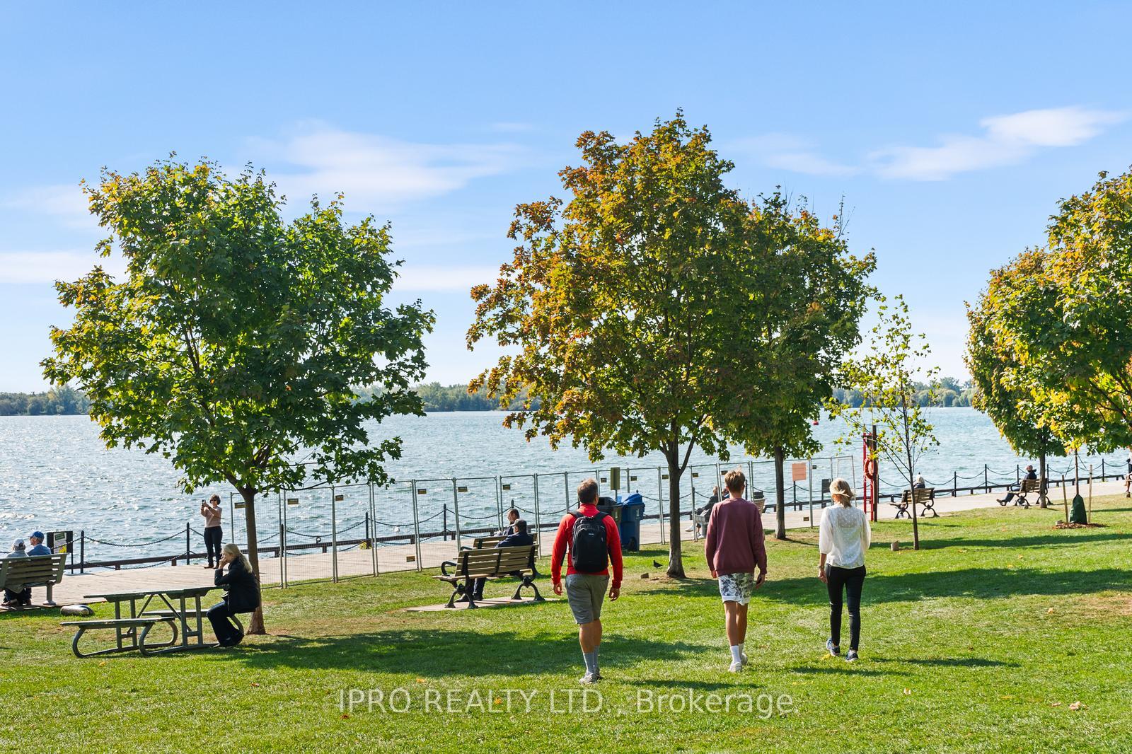 Photo 31 of Unit 3402, 16 Harbour Street, Toronto, Waterfront Communities — HOMEH