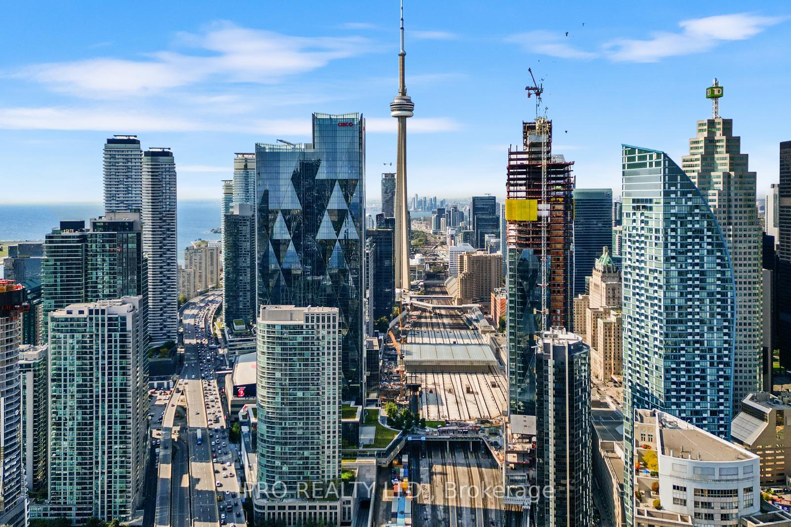 Photo 33 of Unit 3402, 16 Harbour Street, Toronto, Waterfront Communities — HOMEH