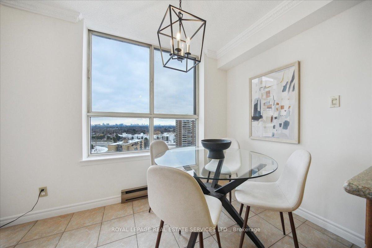Photo 9 of Unit PH 5, 271 Ridley Boulevard, Toronto, Bedford Park-Nortown — HOMEH