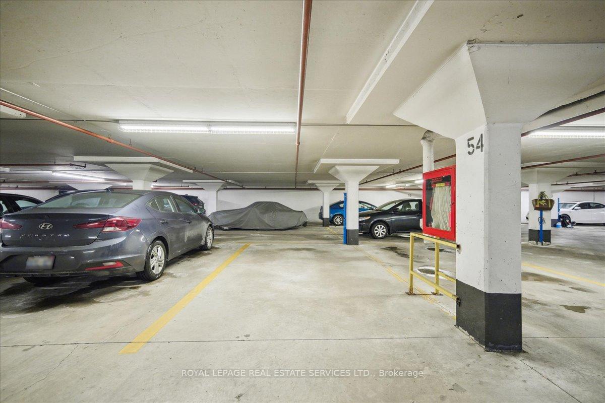 Photo 30 of Unit PH 5, 271 Ridley Boulevard, Toronto, Bedford Park-Nortown — HOMEH