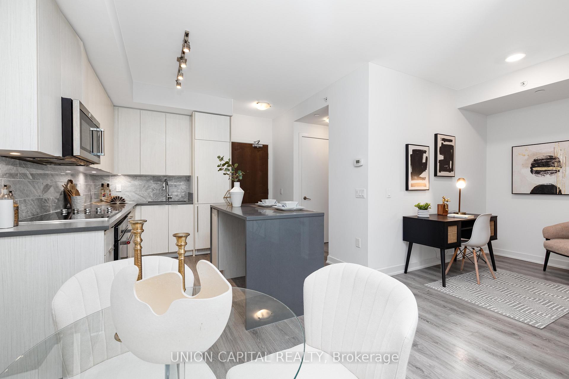 Photo 3 of Unit 305, 38 Iannuzzi Street, Toronto, Niagara — HOMEH