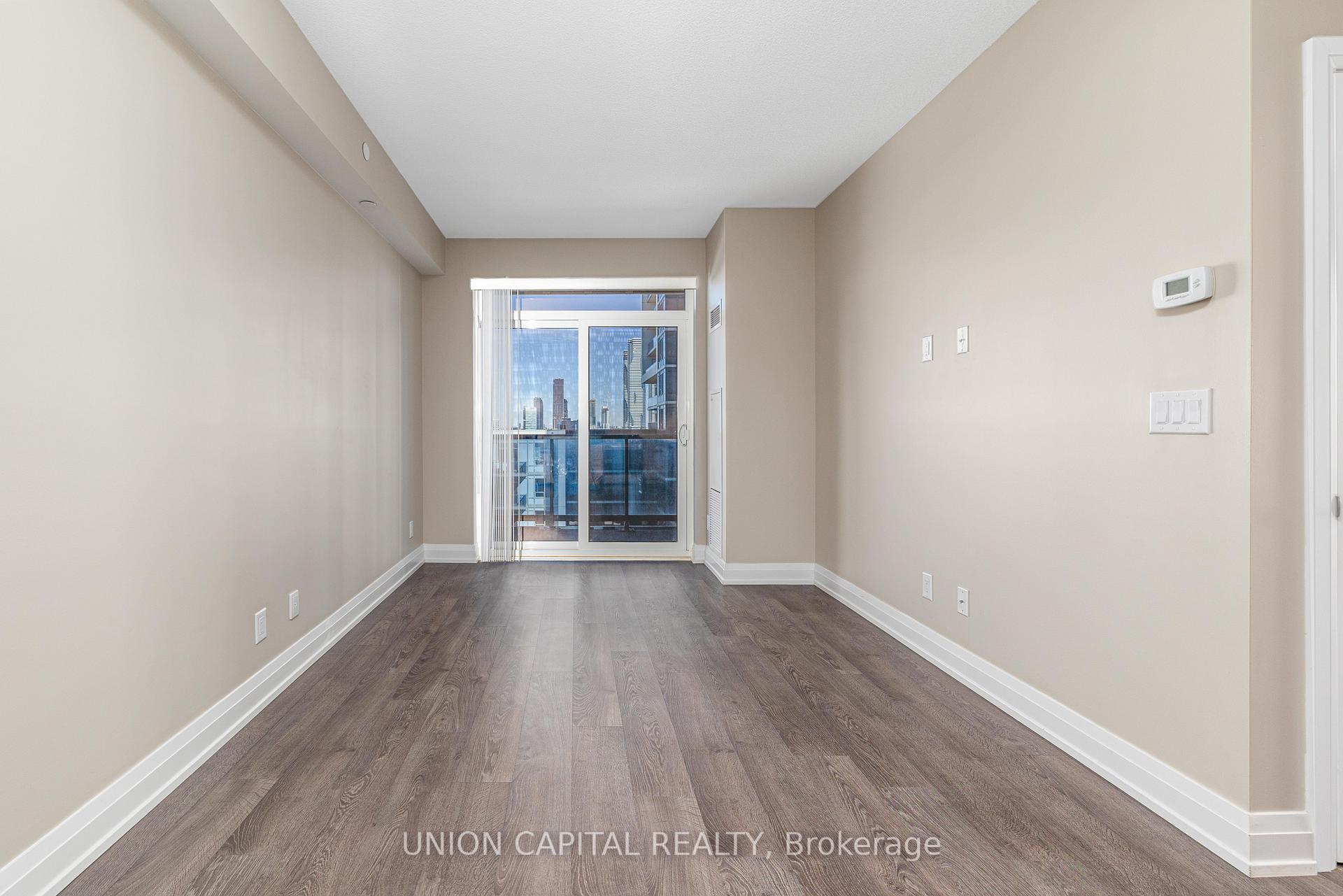 Photo 8 of Unit 802, 3700 Highway 7 Road, Vaughan, Vaughan Corporate Centre — HOMEH