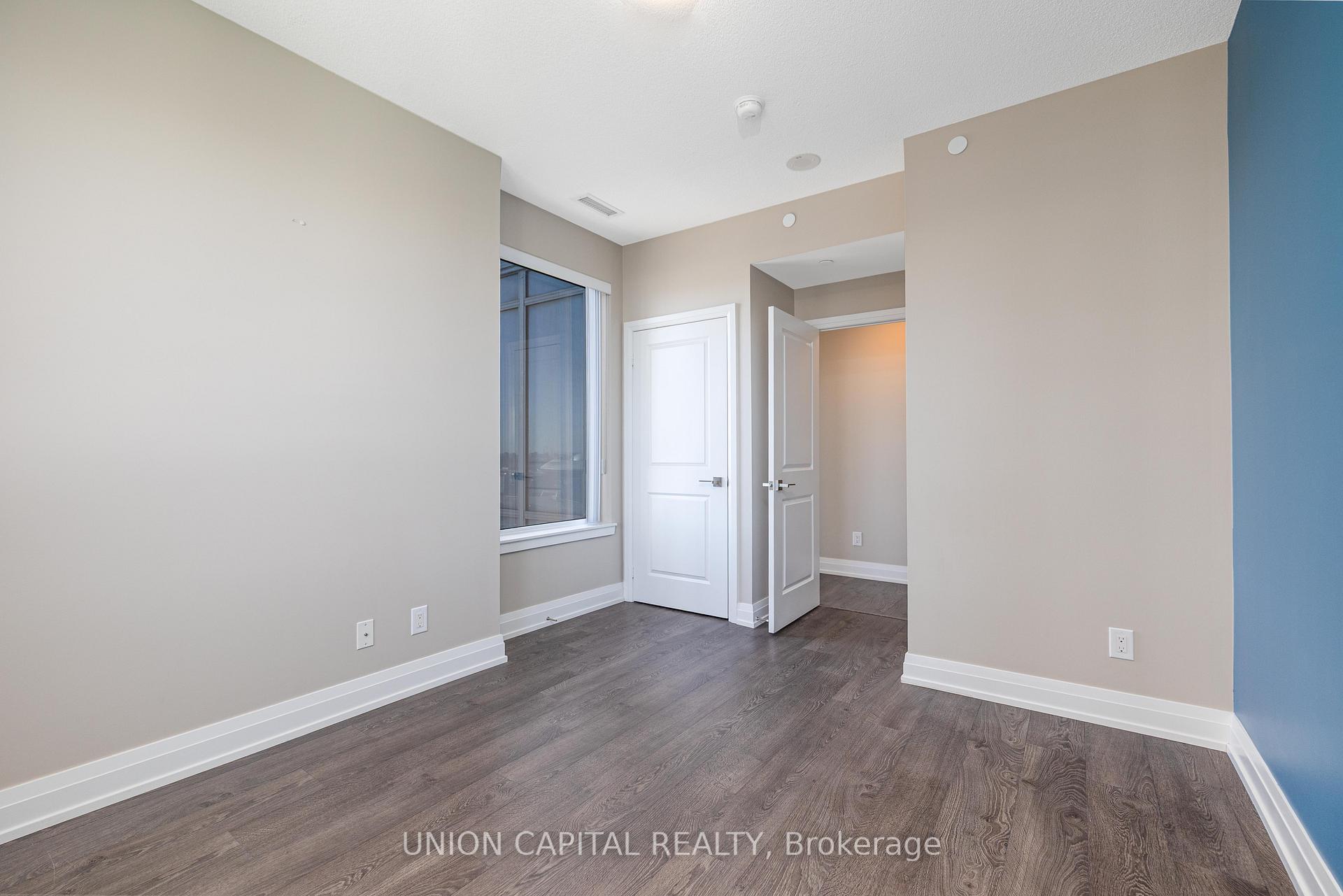Photo 12 of Unit 802, 3700 Highway 7 Road, Vaughan, Vaughan Corporate Centre — HOMEH