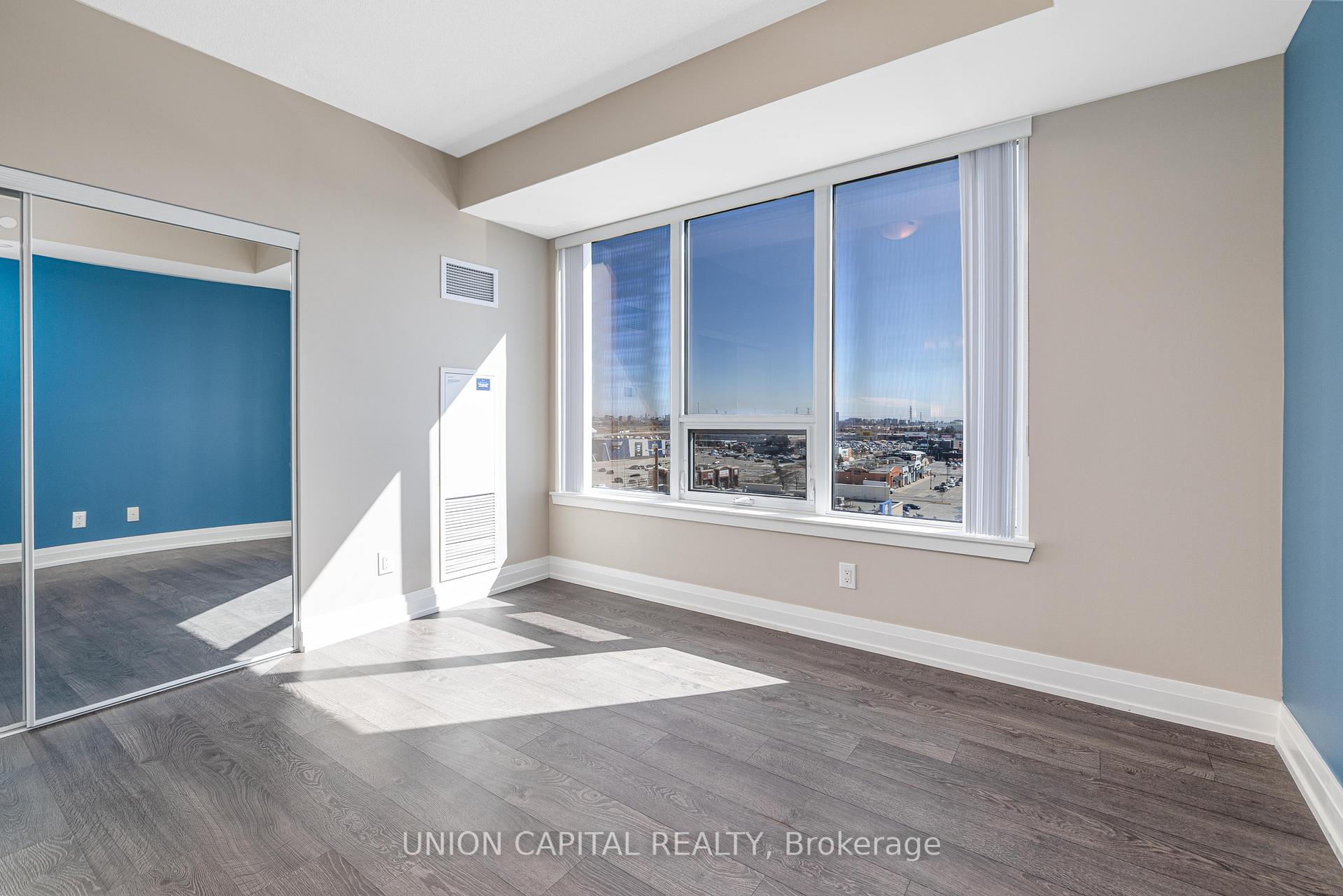 Photo 22 of Unit 802, 3700 Highway 7 Road, Vaughan, Vaughan Corporate Centre — HOMEH