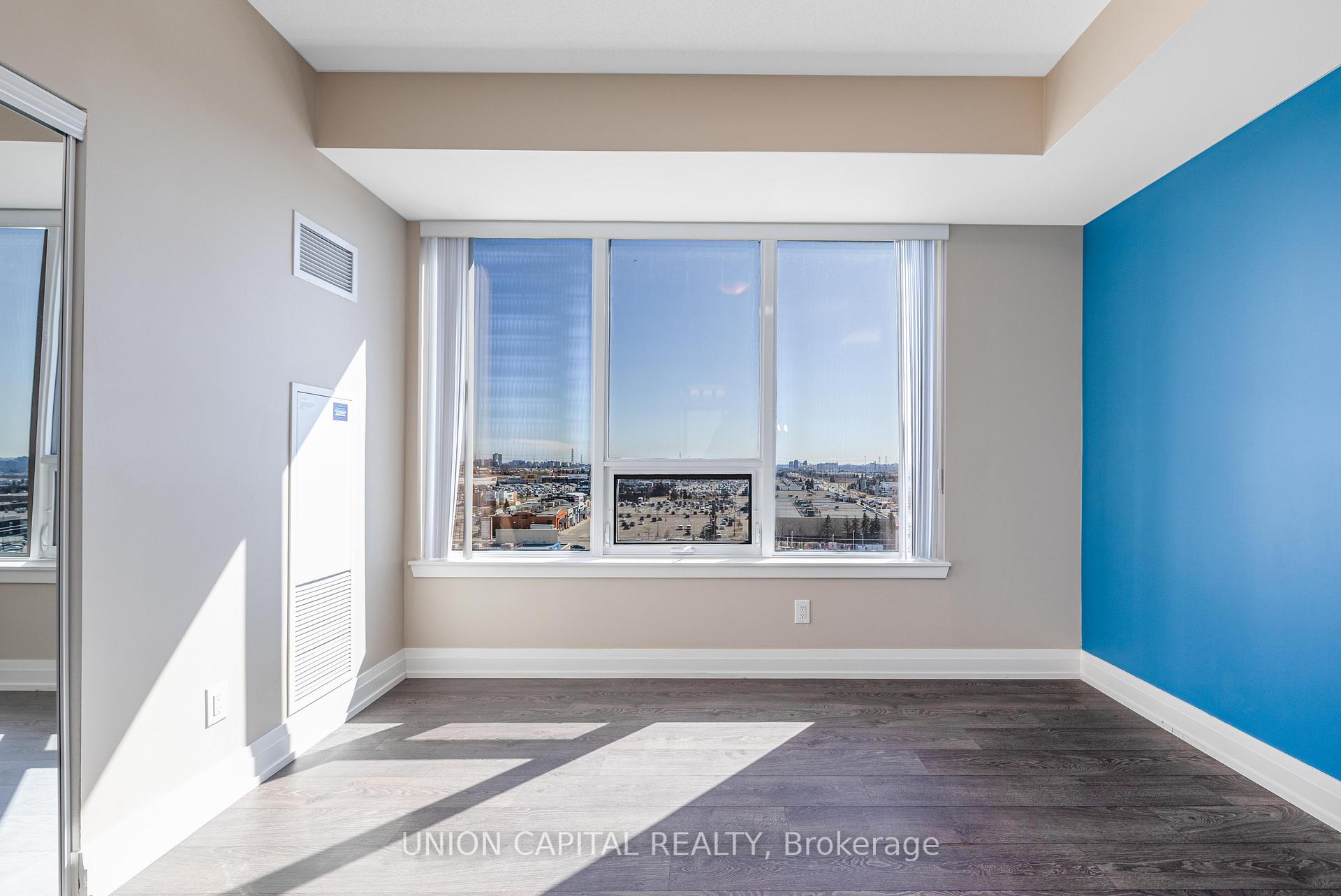 Photo 15 of Unit 802, 3700 Highway 7 Road, Vaughan, Vaughan Corporate Centre — HOMEH
