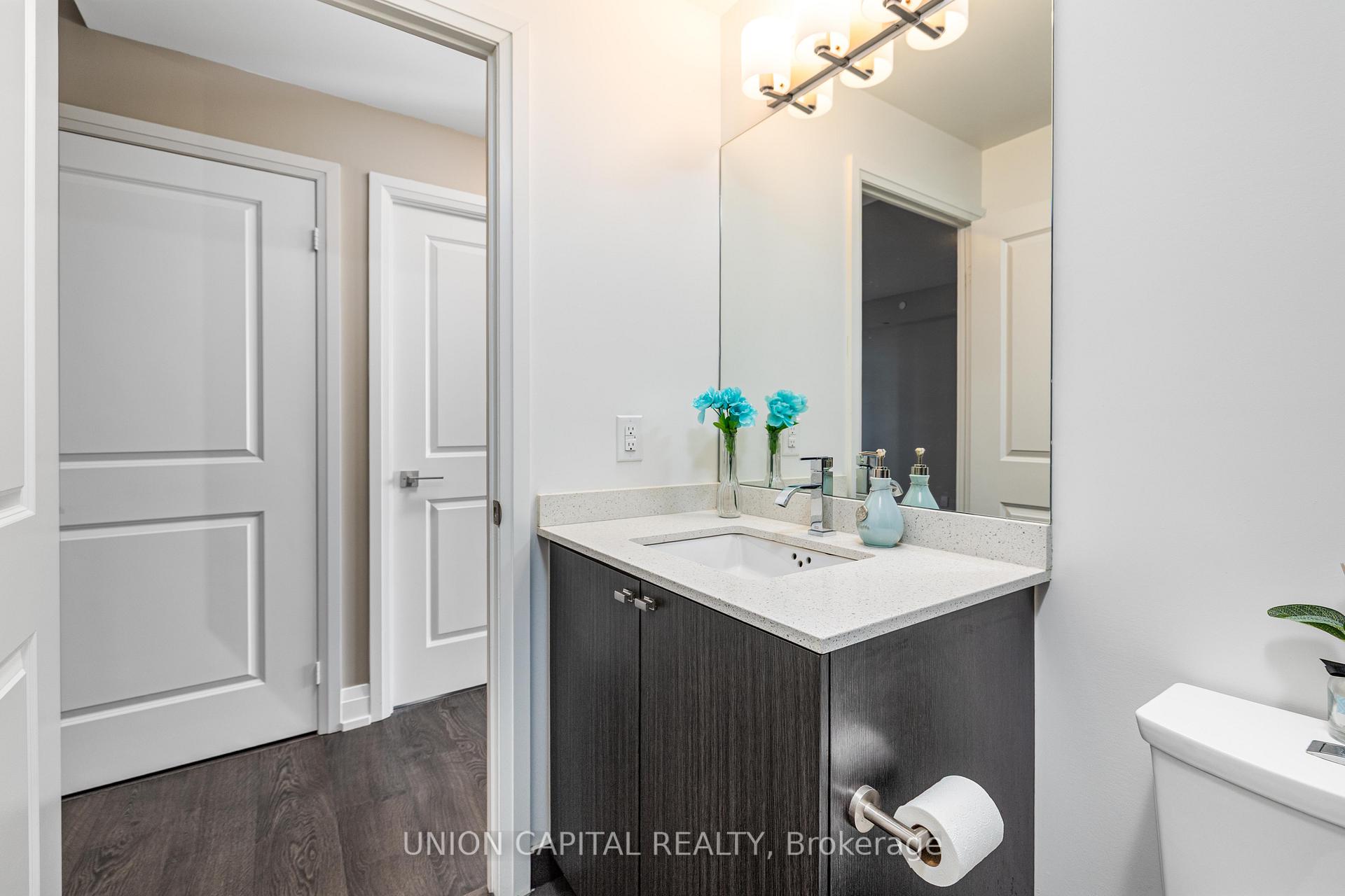Photo 16 of Unit 802, 3700 Highway 7 Road, Vaughan, Vaughan Corporate Centre — HOMEH
