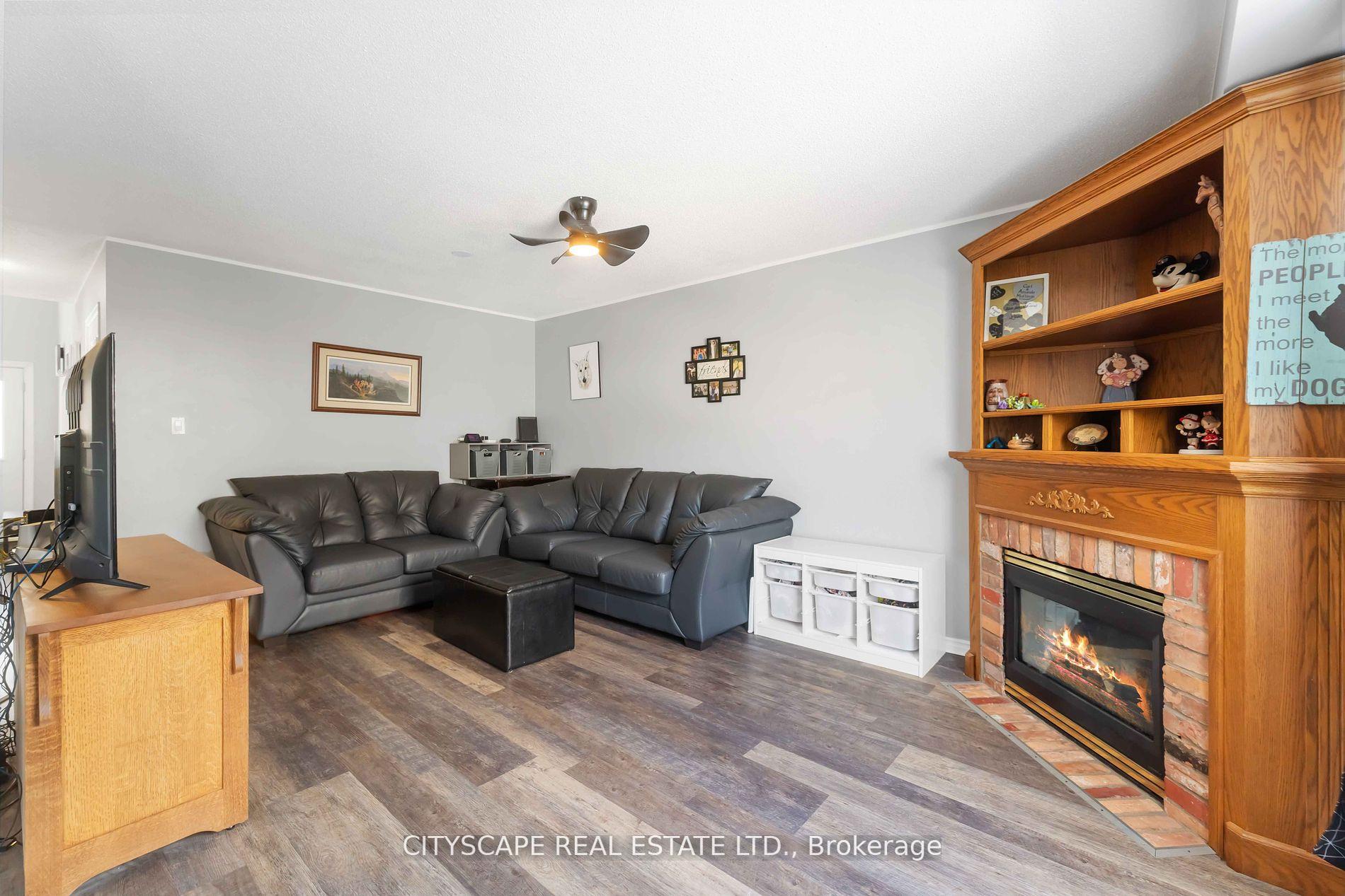 Photo 14 of Unit 14, 76 Frances Avenue, Hamilton, Stoney Creek — HOMEH