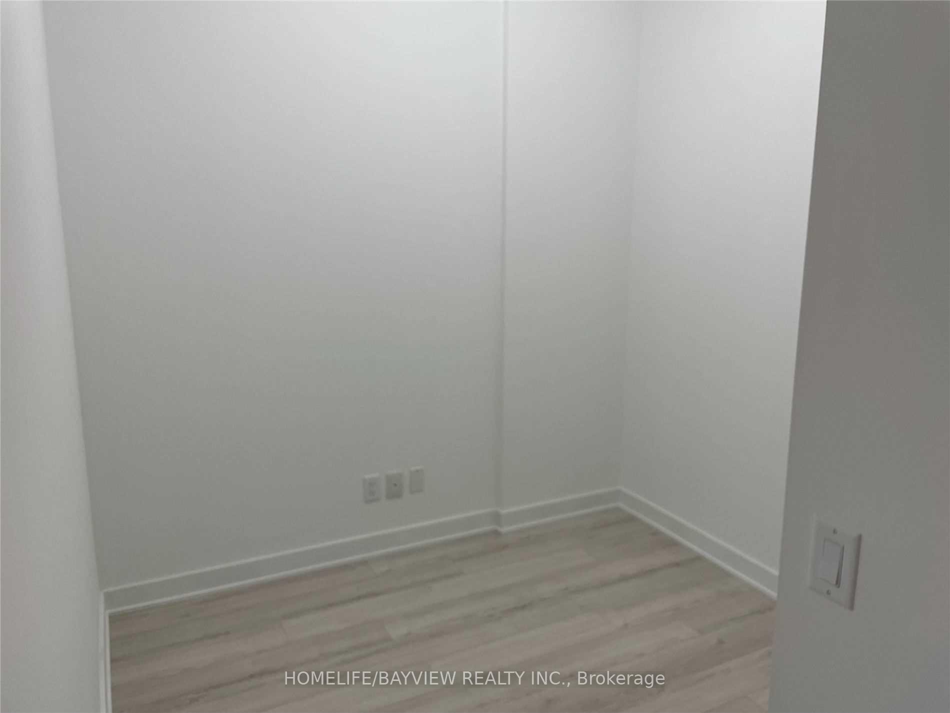 Photo 2 of Unit 515, 681 yonge Street, Barrie, Painswick South — HOMEH