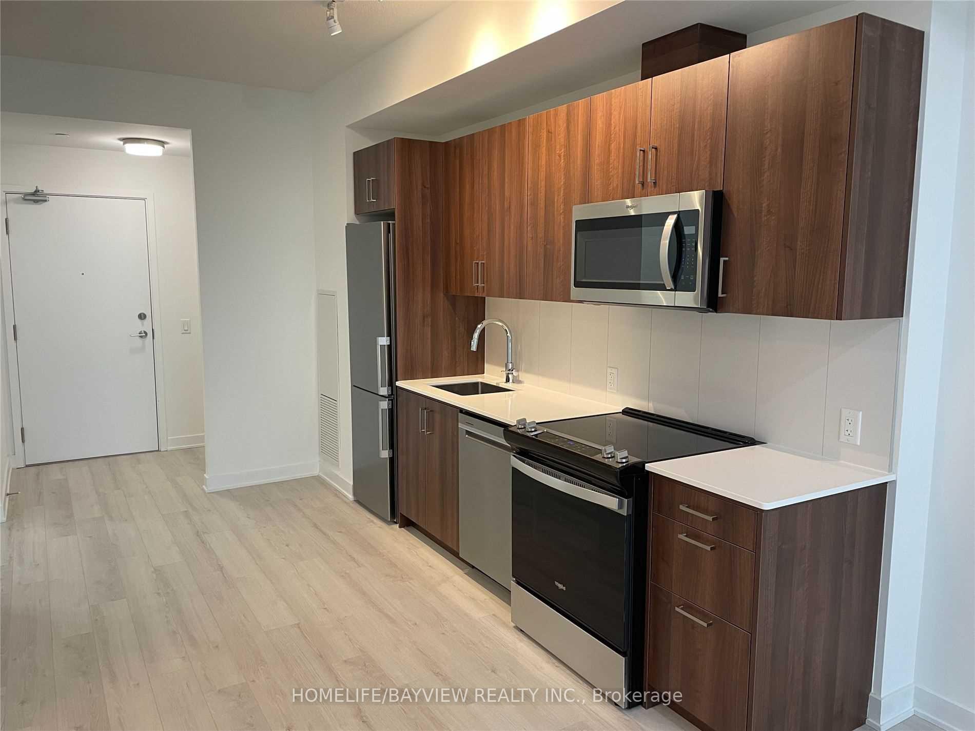 Photo 5 of Unit 515, 681 yonge Street, Barrie, Painswick South — HOMEH