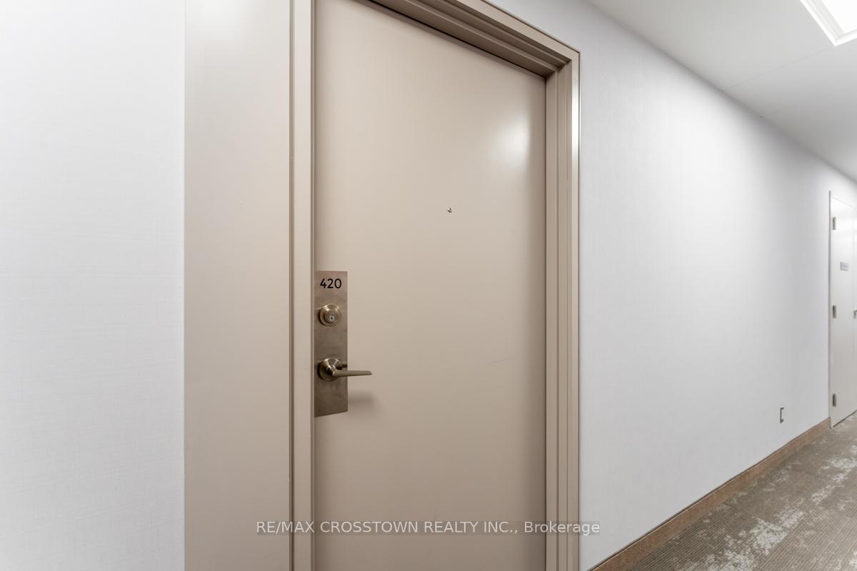 Photo 6 of Unit 420, 681 Yonge Street, Barrie, Painswick South — HOMEH