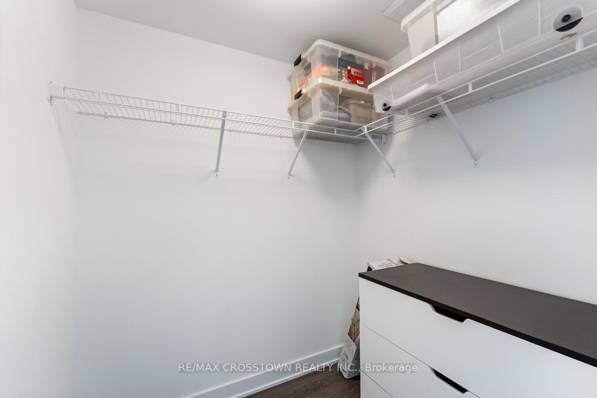 Photo 9 of Unit 420, 681 Yonge Street, Barrie, Painswick South — HOMEH