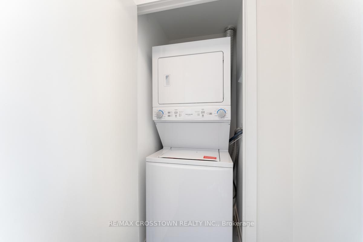 Photo 10 of Unit 420, 681 Yonge Street, Barrie, Painswick South — HOMEH