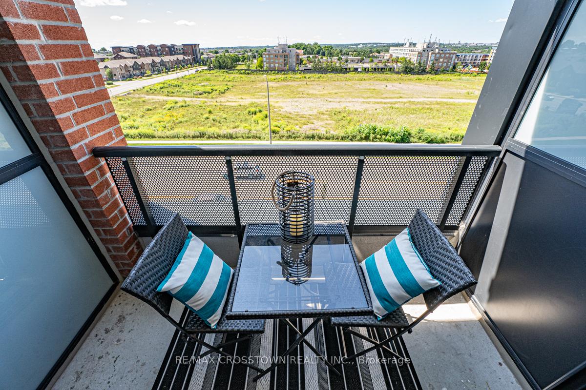 Photo 14 of Unit 420, 681 Yonge Street, Barrie, Painswick South — HOMEH