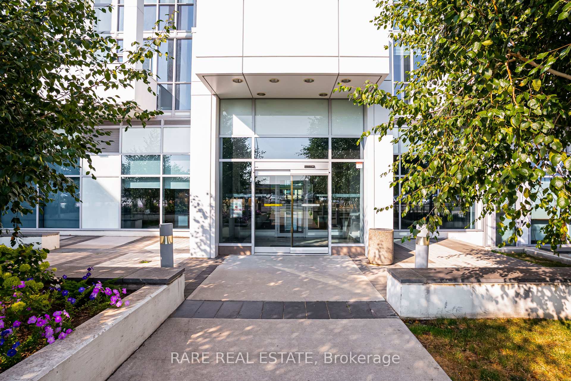 Photo 25 of Unit 1901, 65 Speers Road, Oakville, Queen Elizabeth — HOMEH