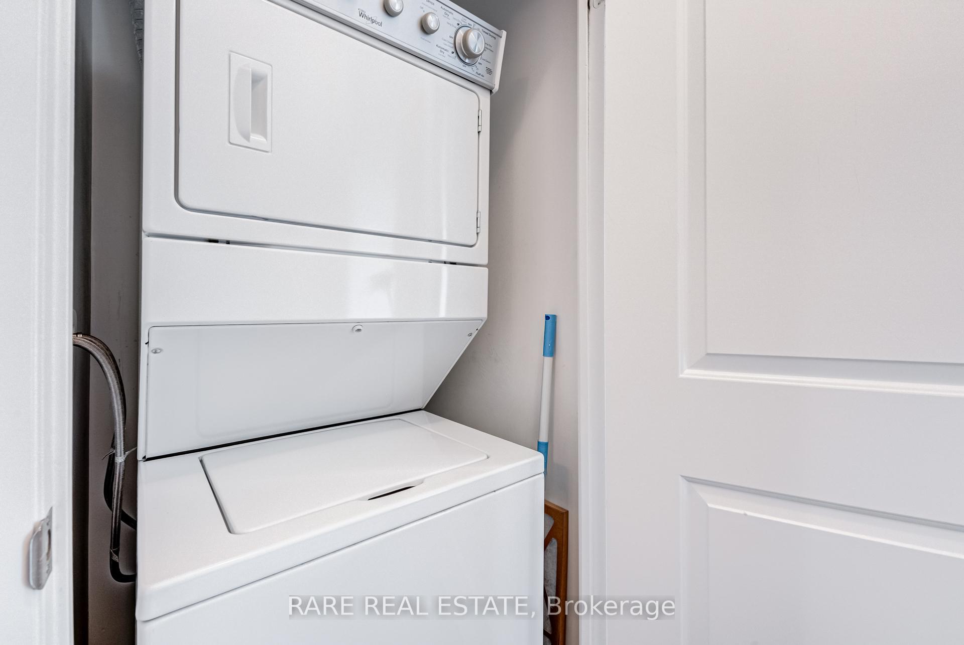 Photo 14 of Unit 1901, 65 Speers Road, Oakville, Queen Elizabeth — HOMEH