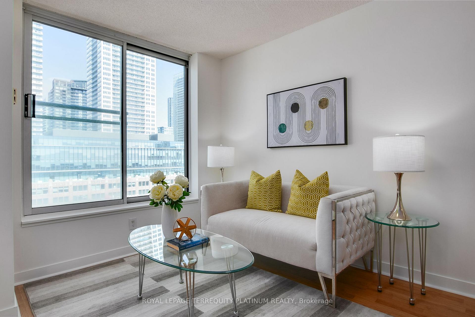 Photo 10 of Unit 1123, 650 Queens Quay W, Toronto, Niagara — HOMEH