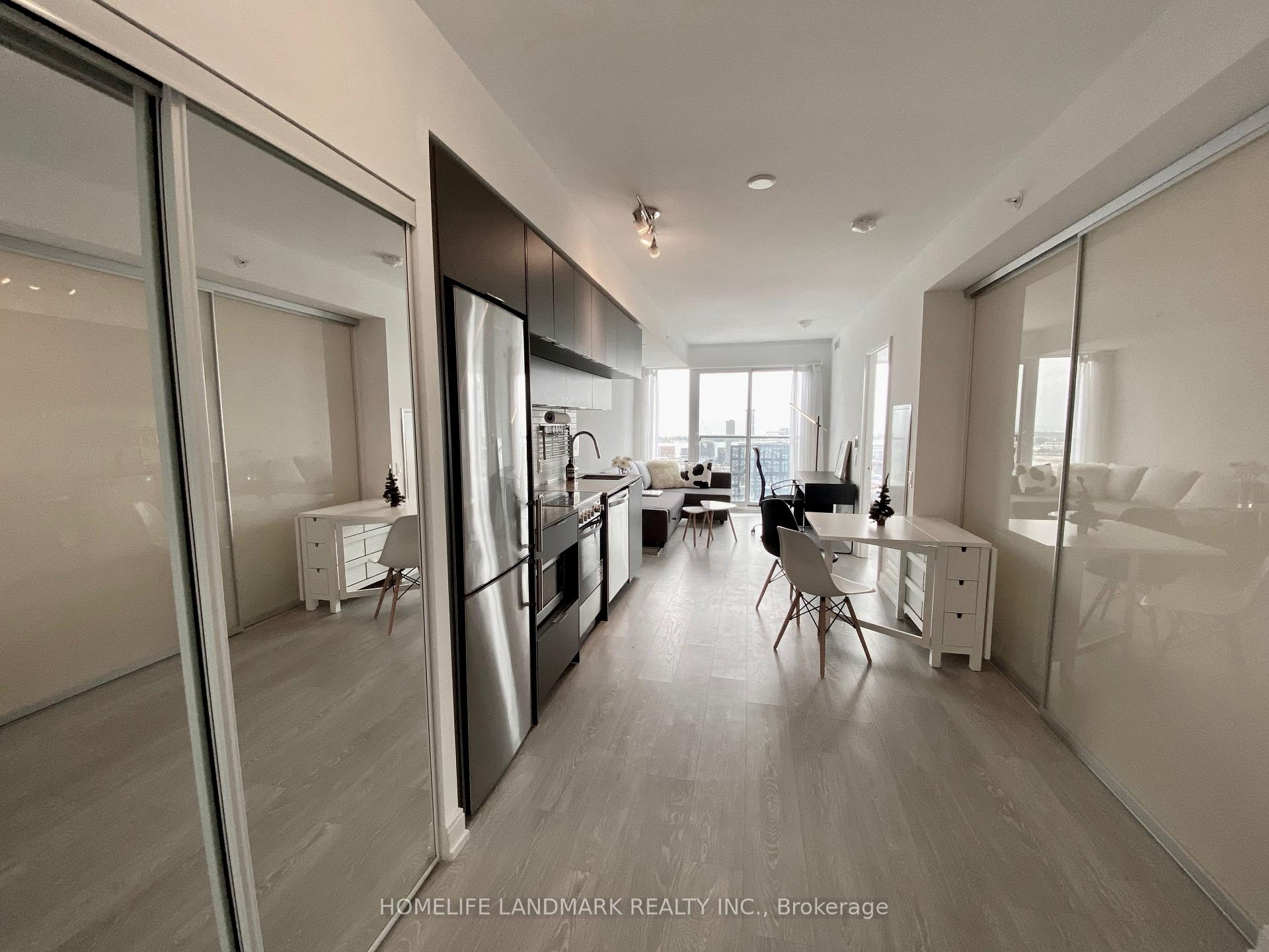 Photo 4 of Unit 4206, 181 Dundas Street E, Toronto, Church-Yonge Corridor — HOMEH
