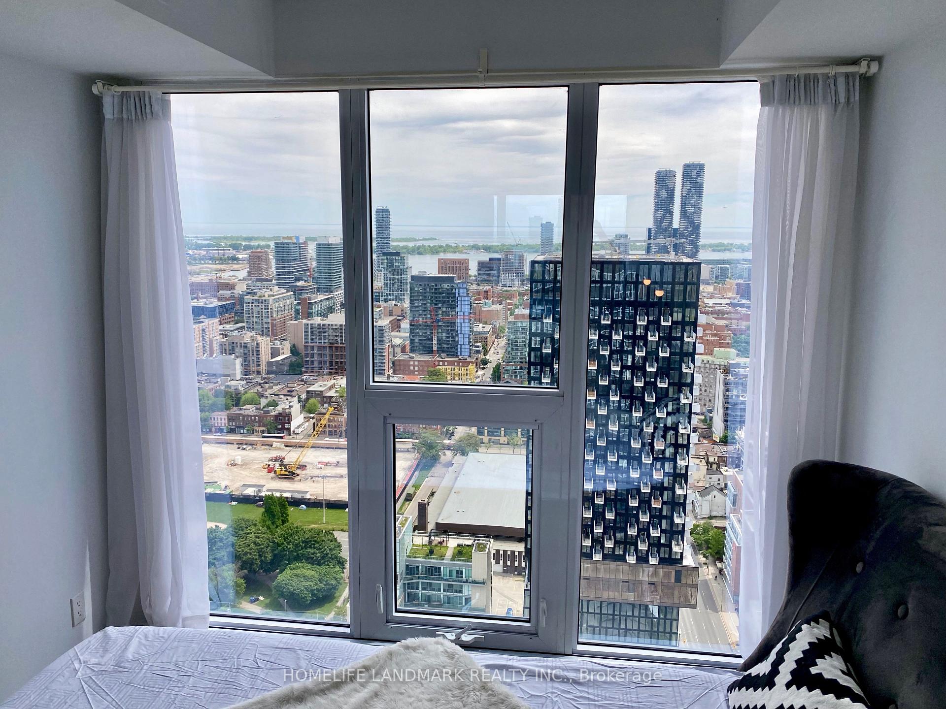 Photo 9 of Unit 4206, 181 Dundas Street E, Toronto, Church-Yonge Corridor — HOMEH