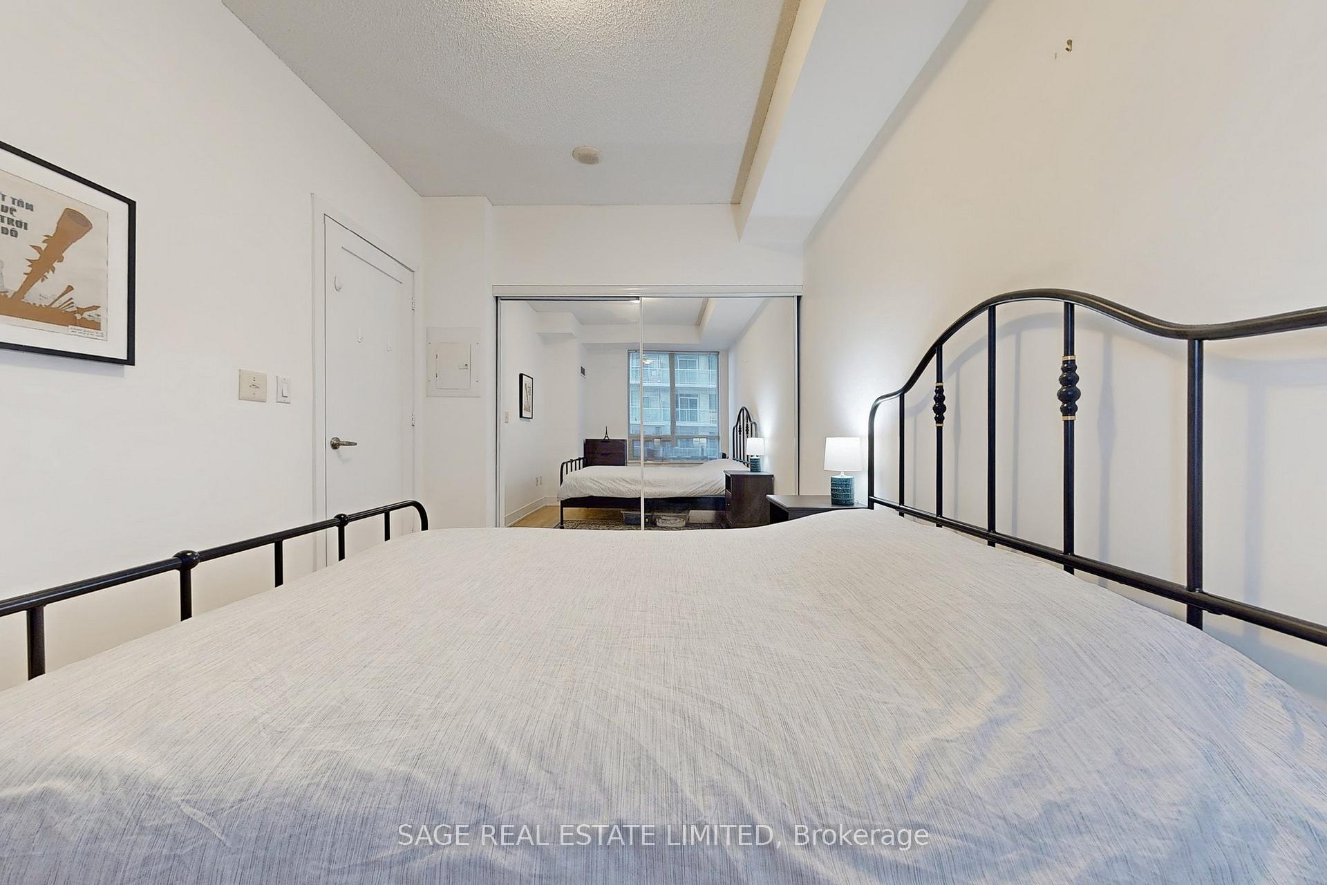 Photo 12 of Unit 1203, 20 Blue Jays Way, Toronto, Waterfront Communities — HOMEH