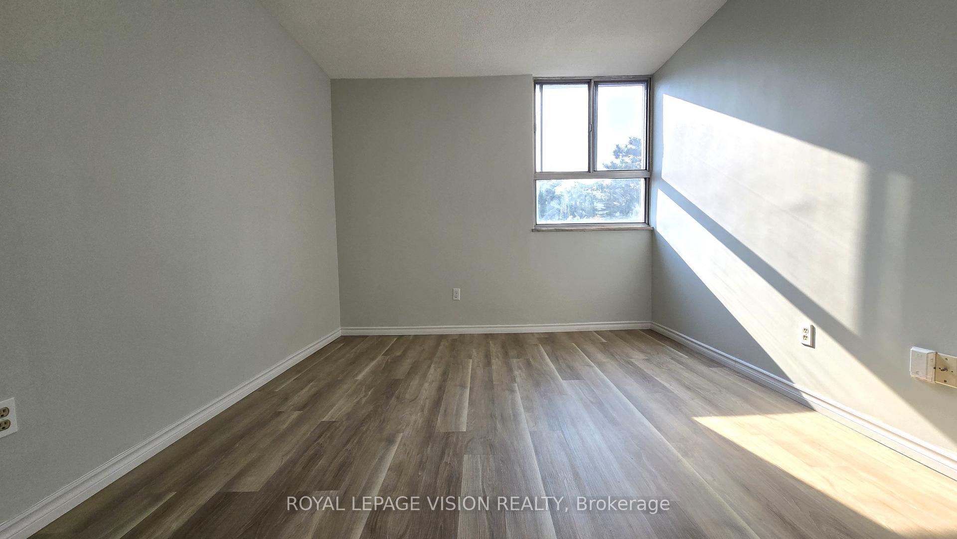 Photo 7 of Unit 406, 6 Crescent Town Road, Toronto, Crescent Town — HOMEH
