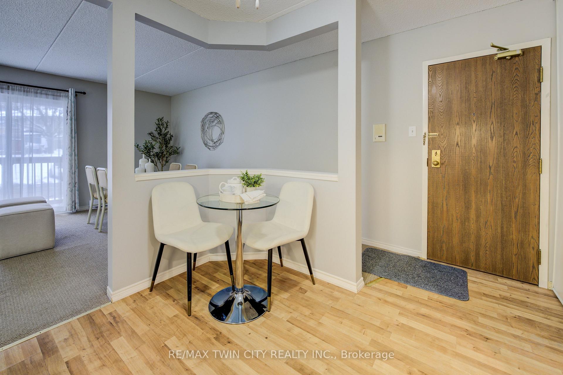 Photo 9 of Unit 404, 266 Overlea Drive, Kitchener — HOMEH