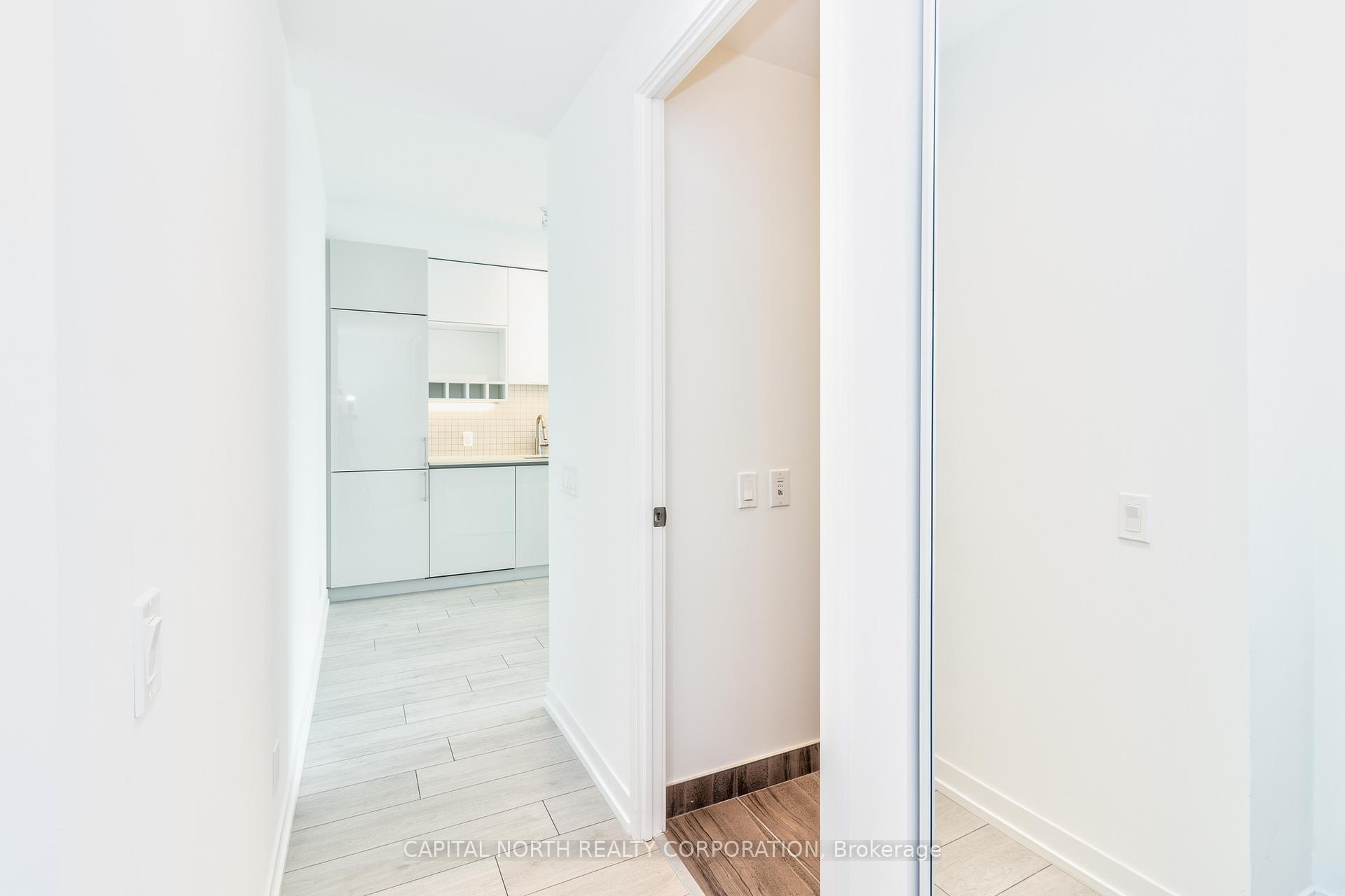 Photo 11 of Unit 2611, 950 Portage Parkway, Vaughan, Vaughan Corporate Centre — HOMEH