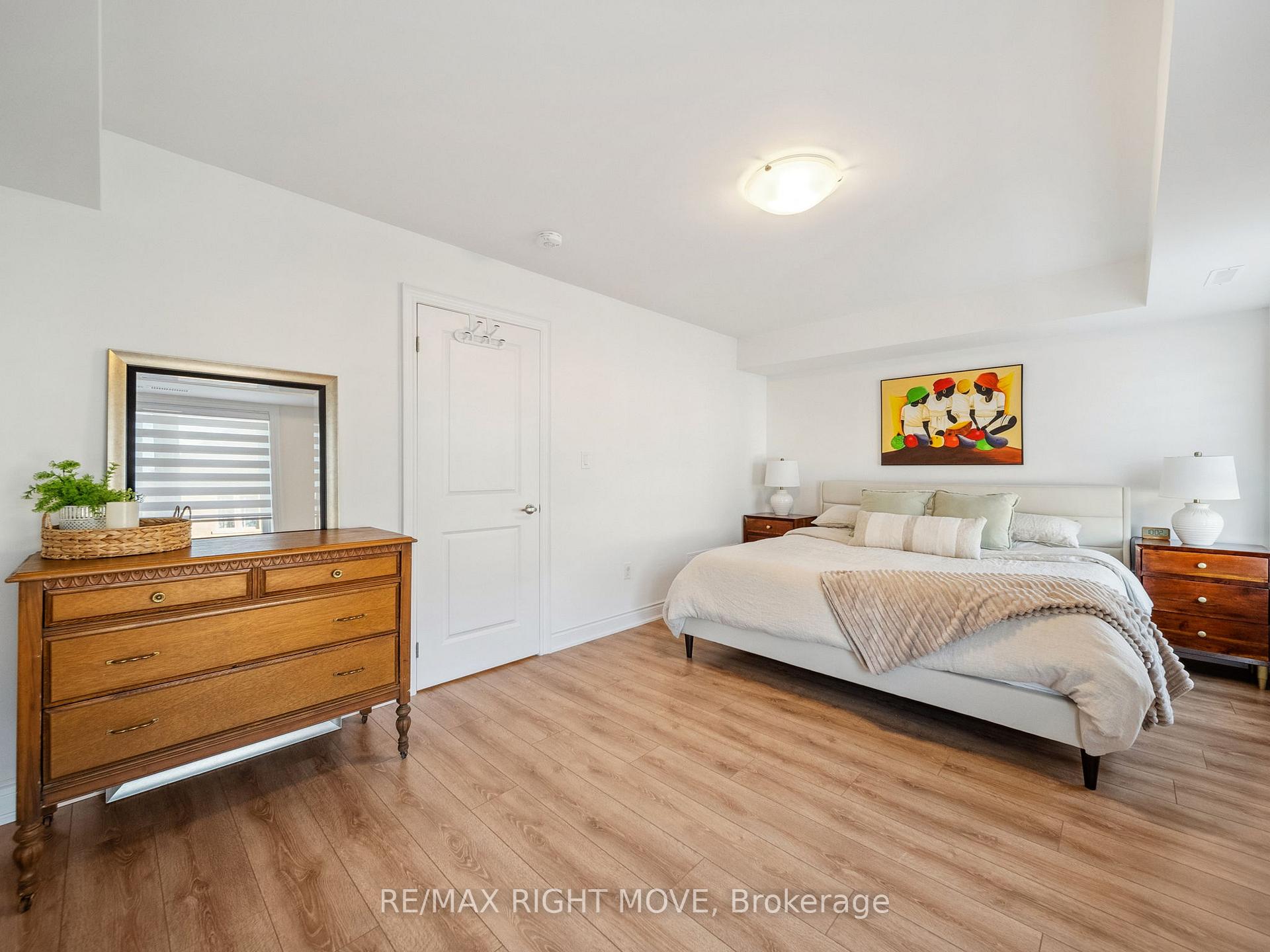 Photo 12 of Unit 2, 9 Hay Lane, Barrie, Rural Barrie Southeast — HOMEH