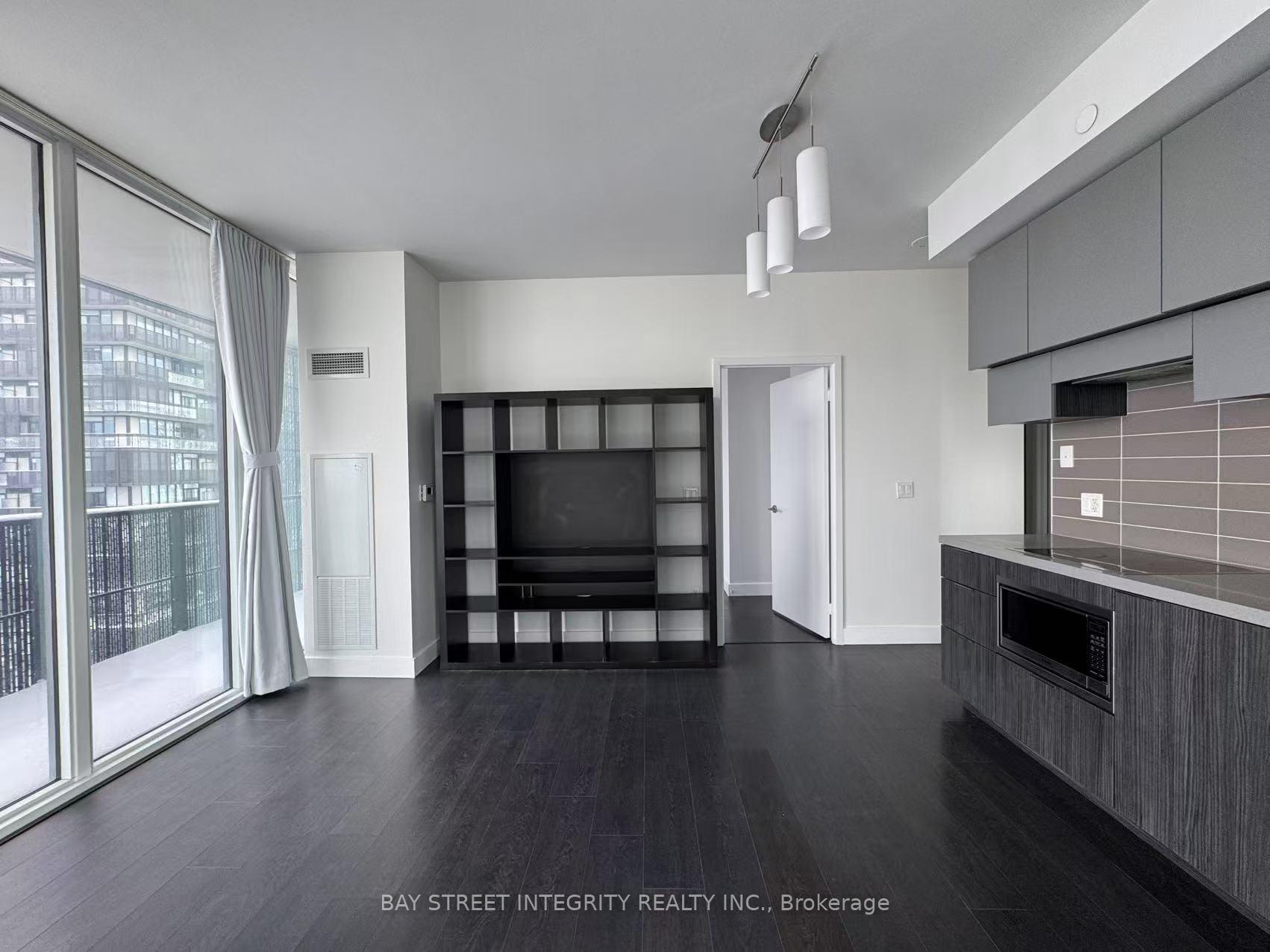 Photo 12 of Unit 2105, 8 Eglinton Avenue E, Toronto, Yonge-Eglinton — HOMEH