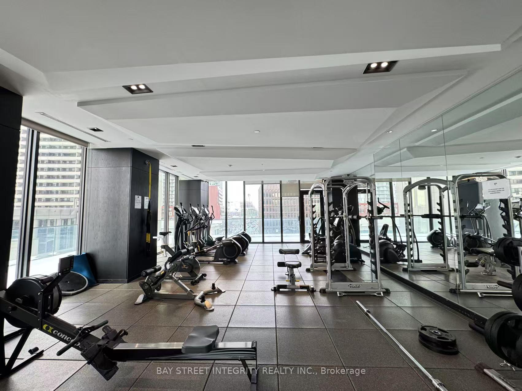 Photo 18 of Unit 2105, 8 Eglinton Avenue E, Toronto, Yonge-Eglinton — HOMEH