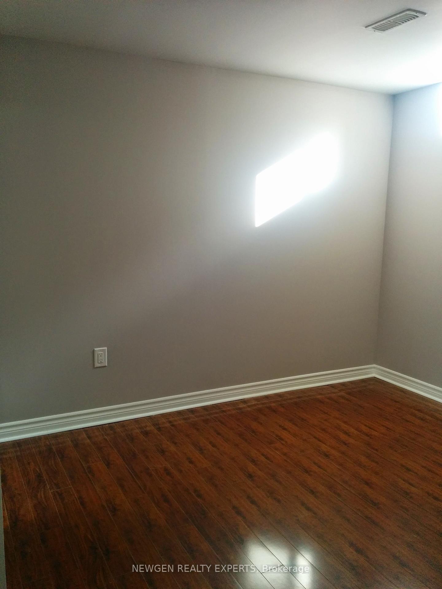 Photo 6 of Unit Basement, 53 Maddybeth Crescent, Brampton, Bram West — HOMEH