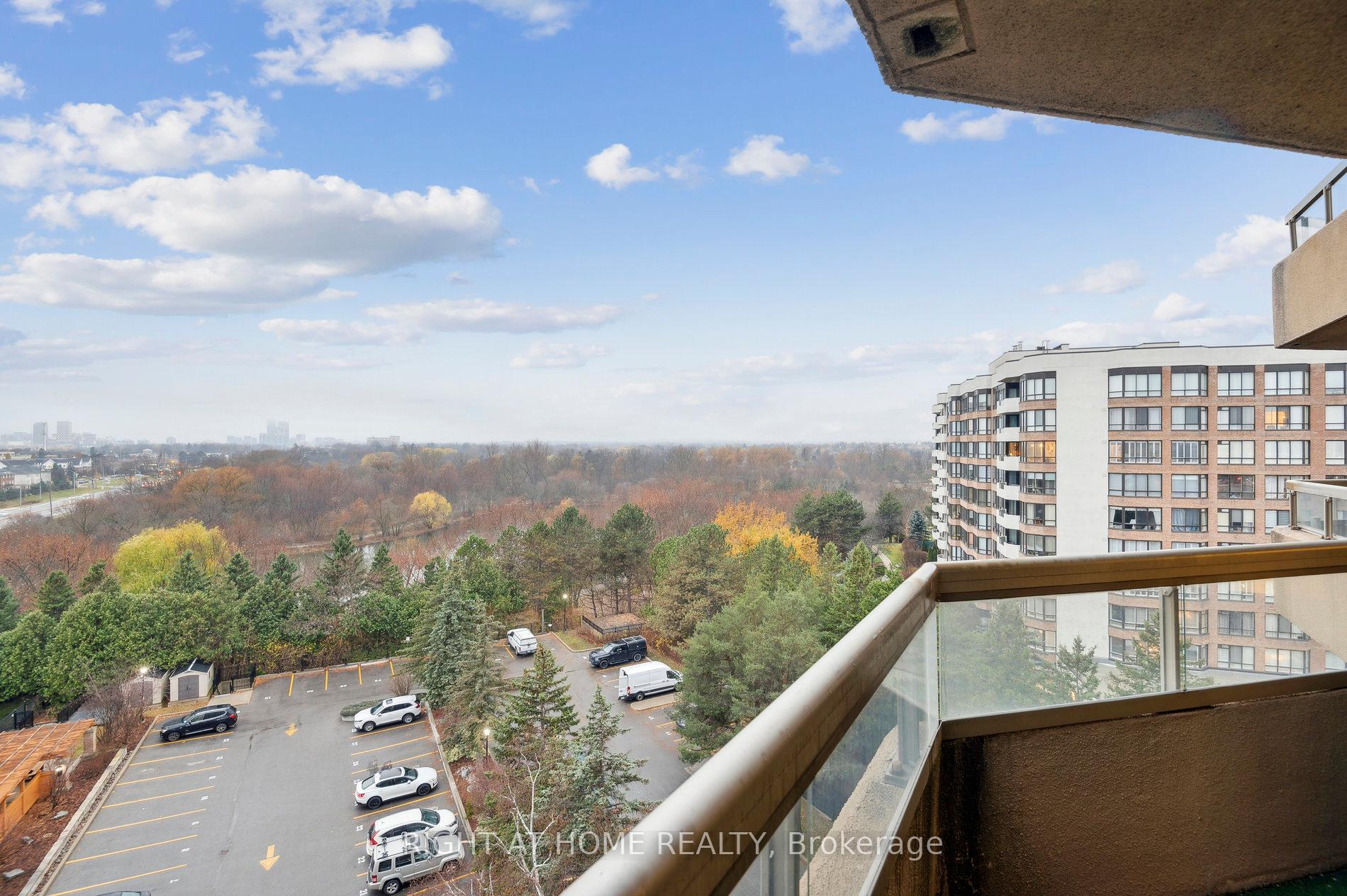Photo 22 of Unit 814, 610 Bullock Drive, Markham, Markville — HOMEH